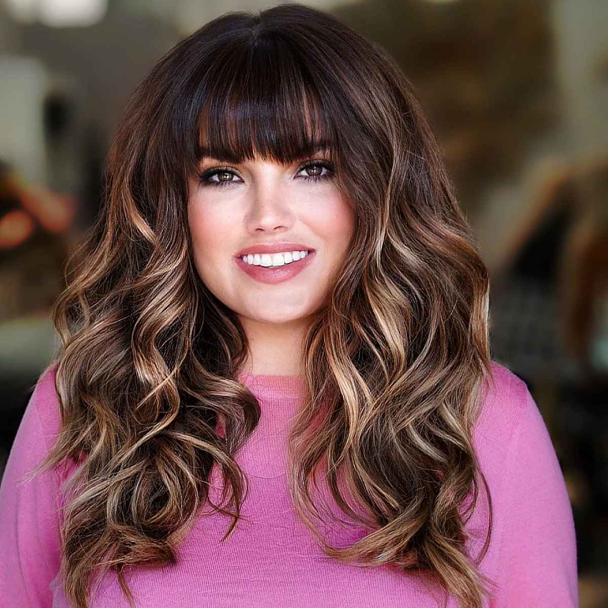 32 Most Flattering Long Hairstyles for Round Face Shapes