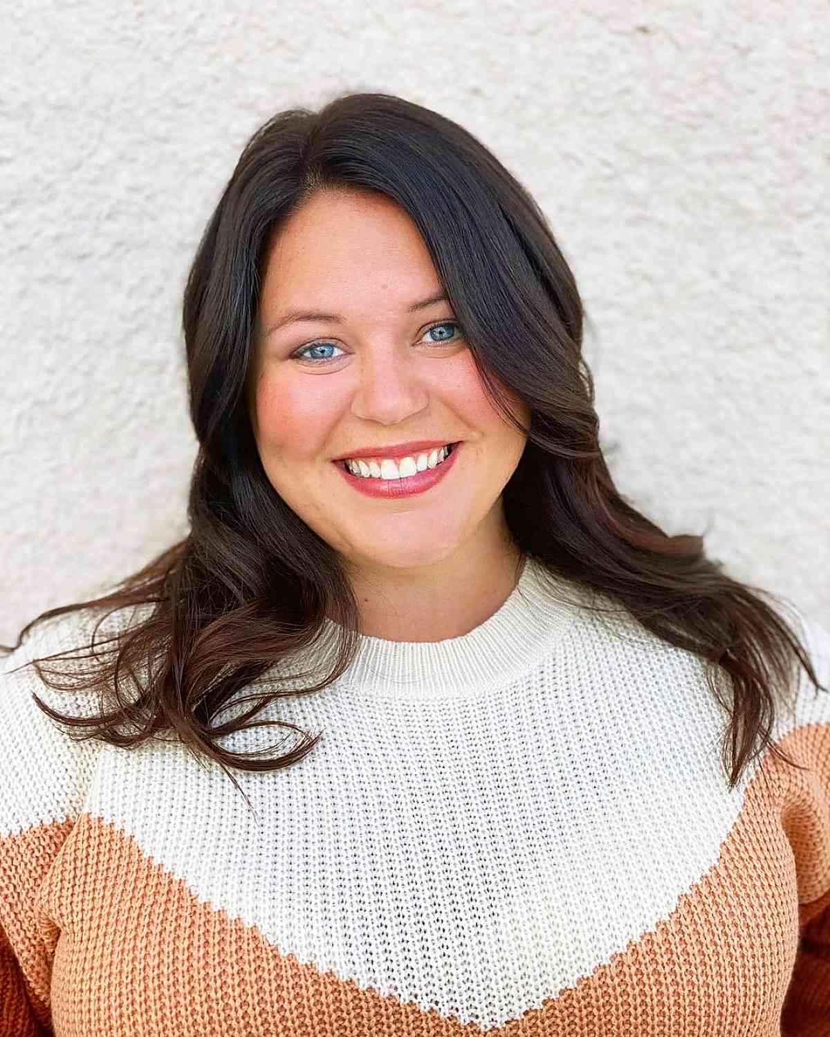 32 Most Flattering Long Hairstyles for Round Face Shapes