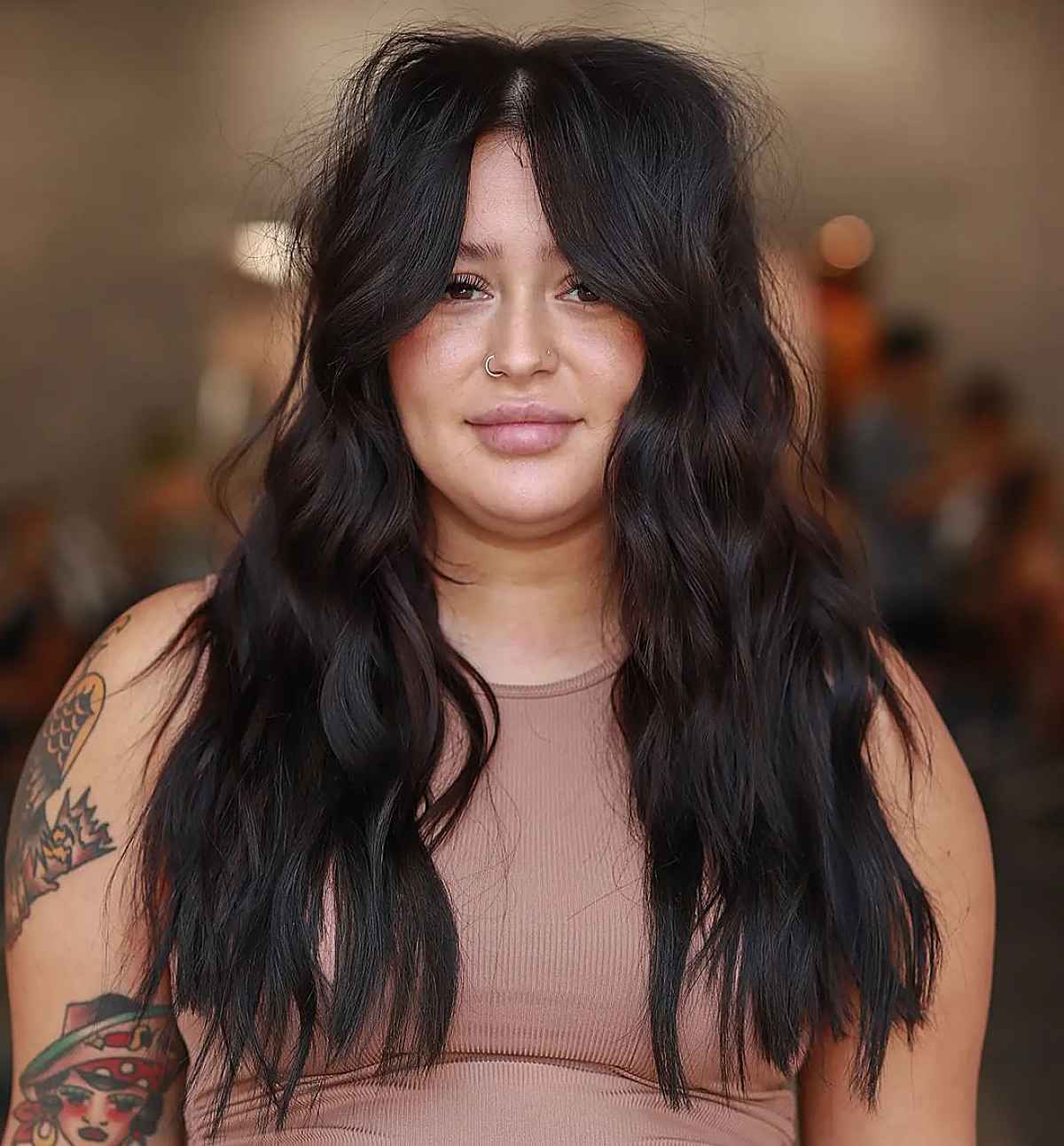 32 Most Flattering Long Hairstyles for Round Face Shapes