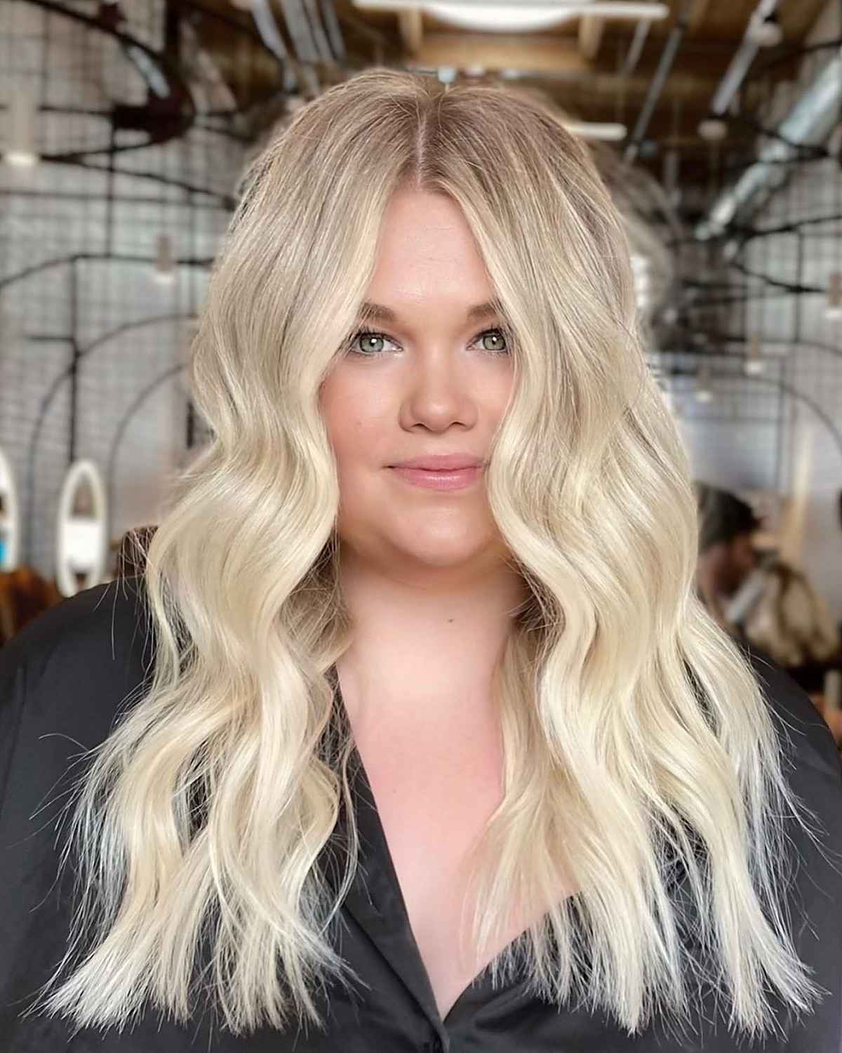 32 Most Flattering Long Hairstyles for Round Face Shapes