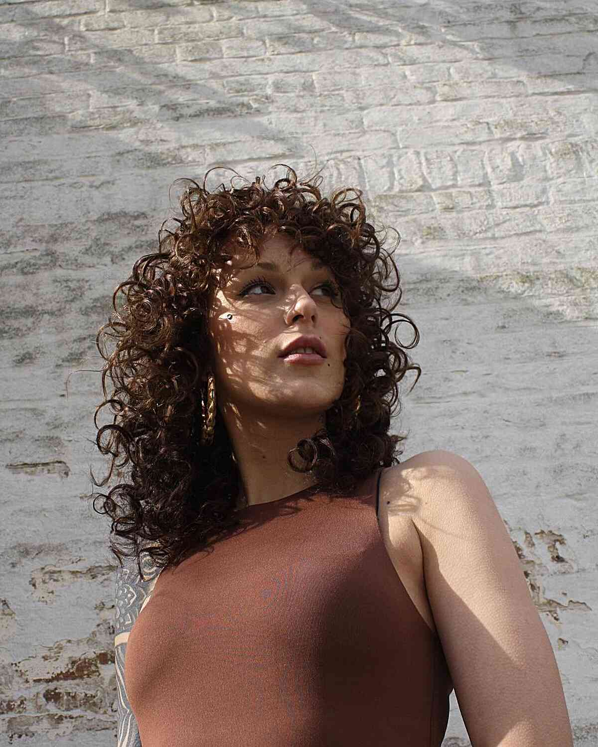 76 Top Shoulder-Length Curly Haircuts &amp; Styles for 2025