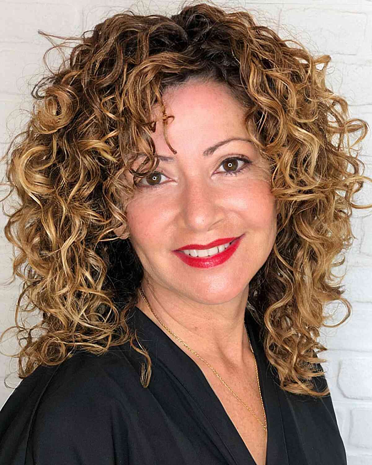 76 Top Shoulder-Length Curly Haircuts &amp; Styles for 2025