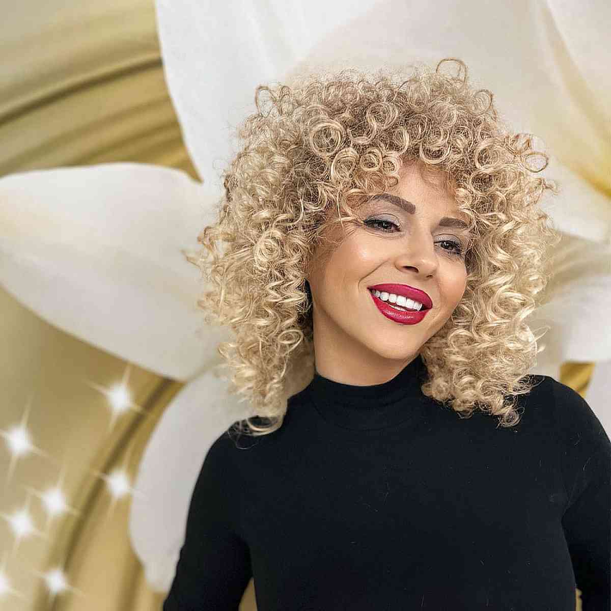 76 Top Shoulder-Length Curly Haircuts &amp; Styles for 2025