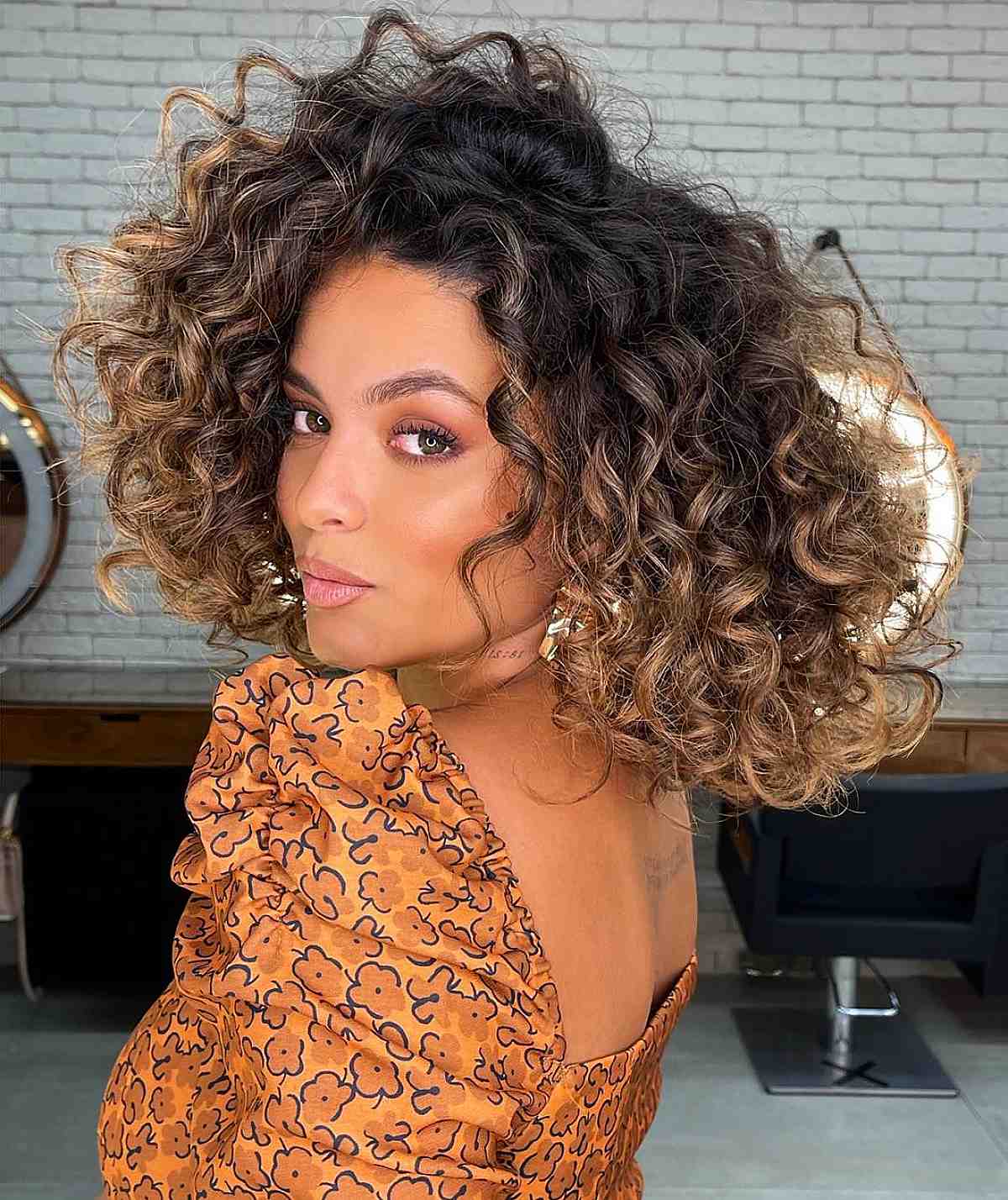 76 Top Shoulder-Length Curly Haircuts &amp; Styles for 2025