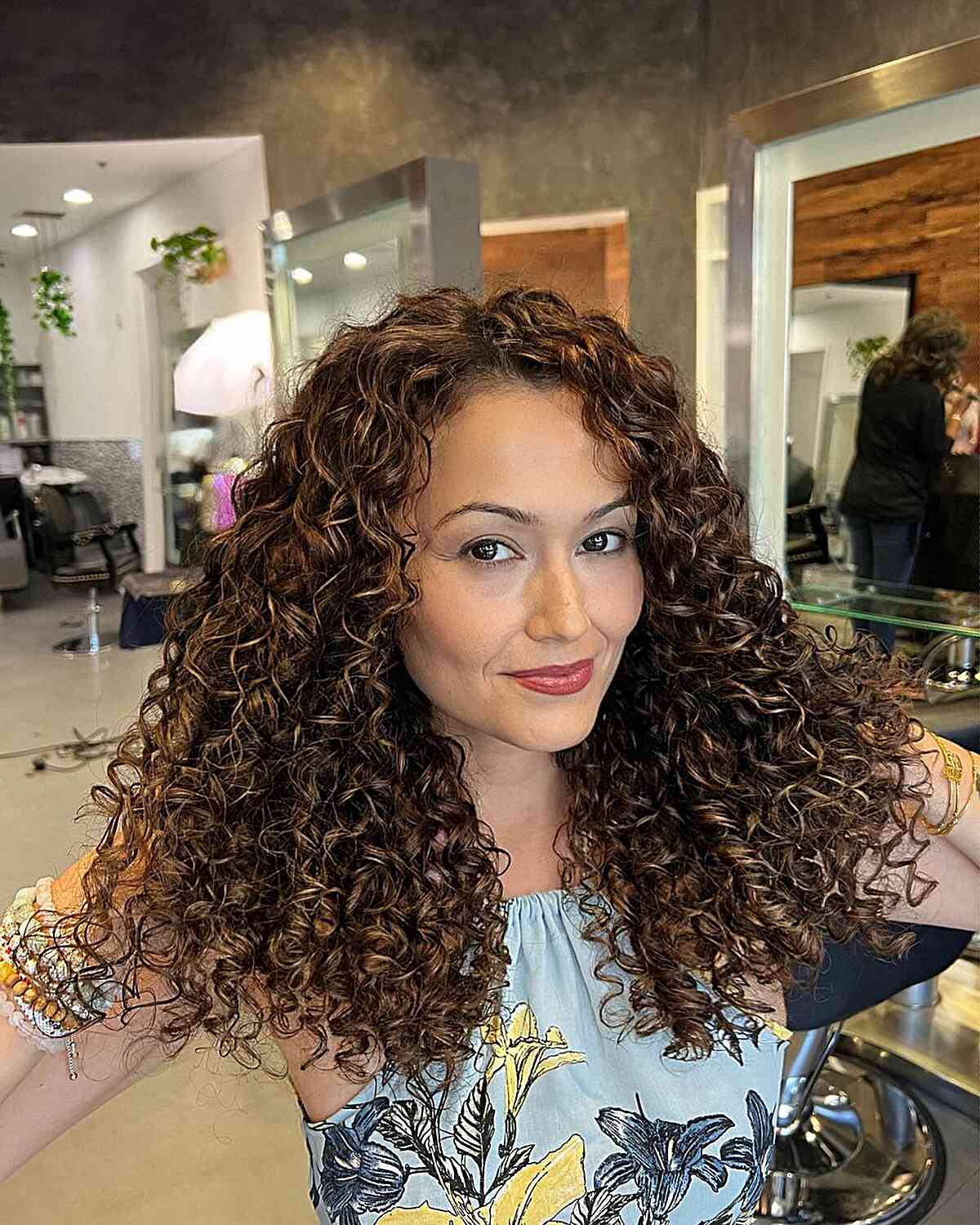 76 Top Shoulder-Length Curly Haircuts &amp; Styles for 2025