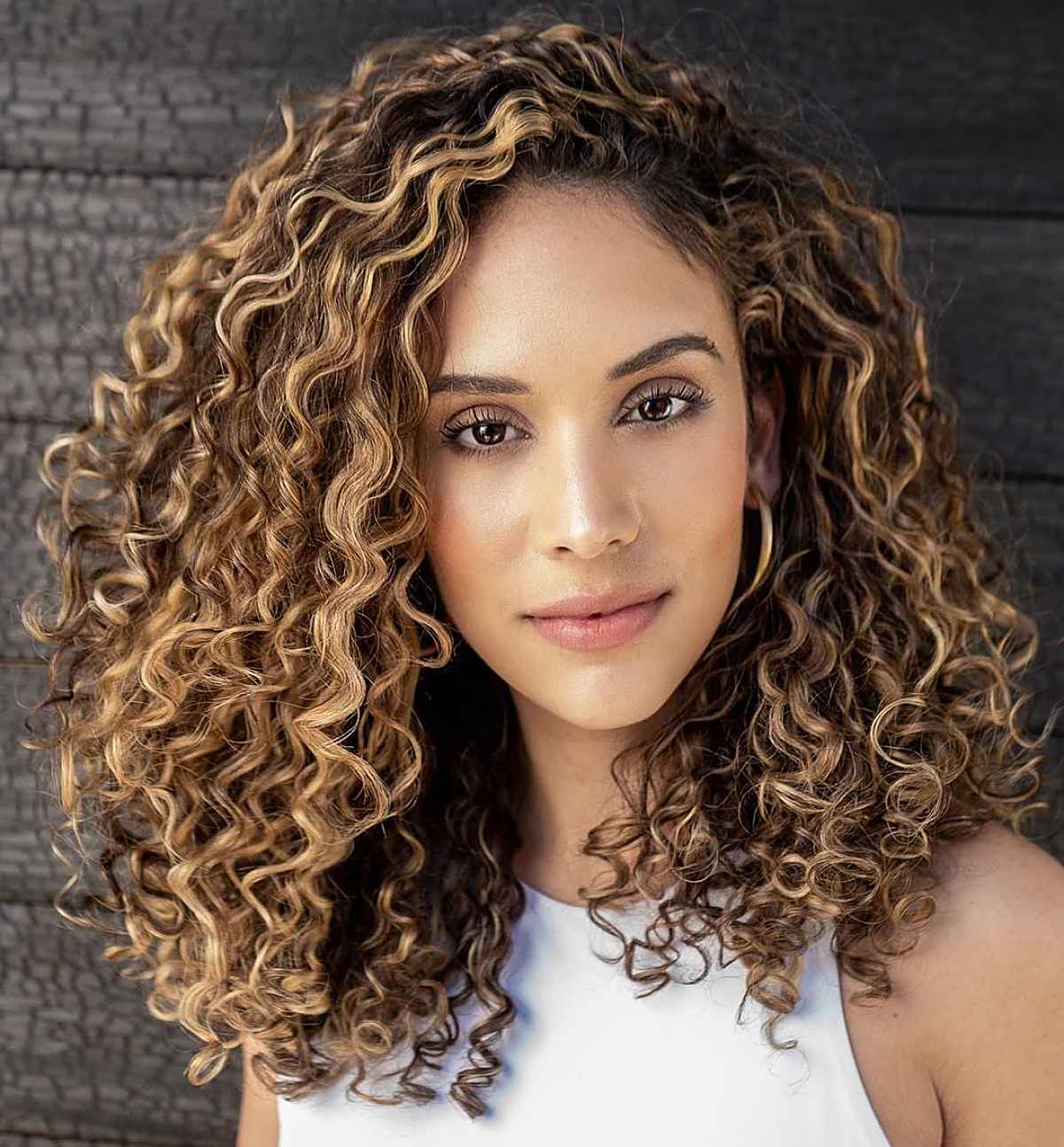 76 Top Shoulder-Length Curly Haircuts &amp; Styles for 2025