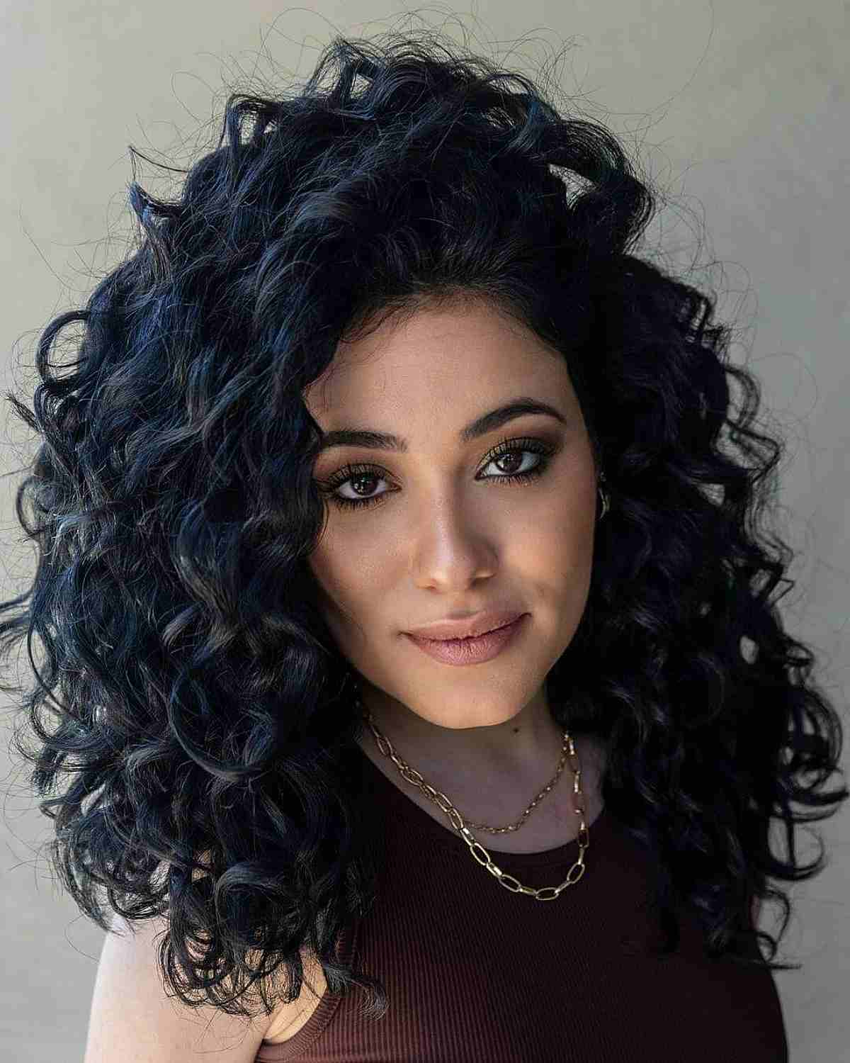 76 Top Shoulder-Length Curly Haircuts &amp; Styles for 2025