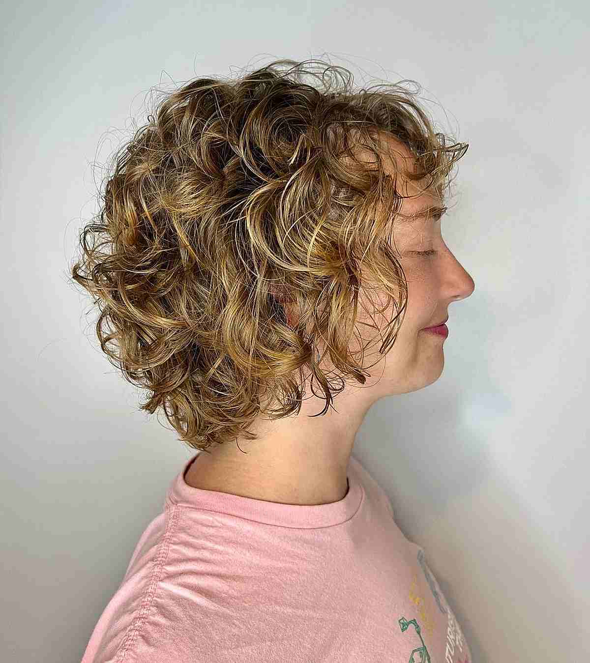 85 Trendy Short Curly Haircuts &amp; Hairstyles for 2025