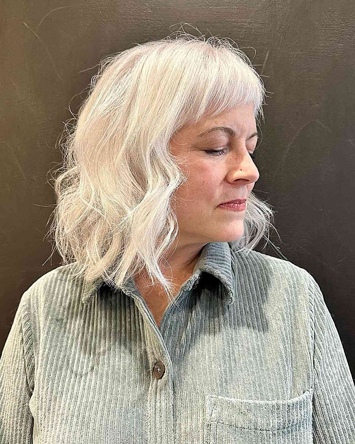 55 Adorable Short Bangs Making Waves in 2025