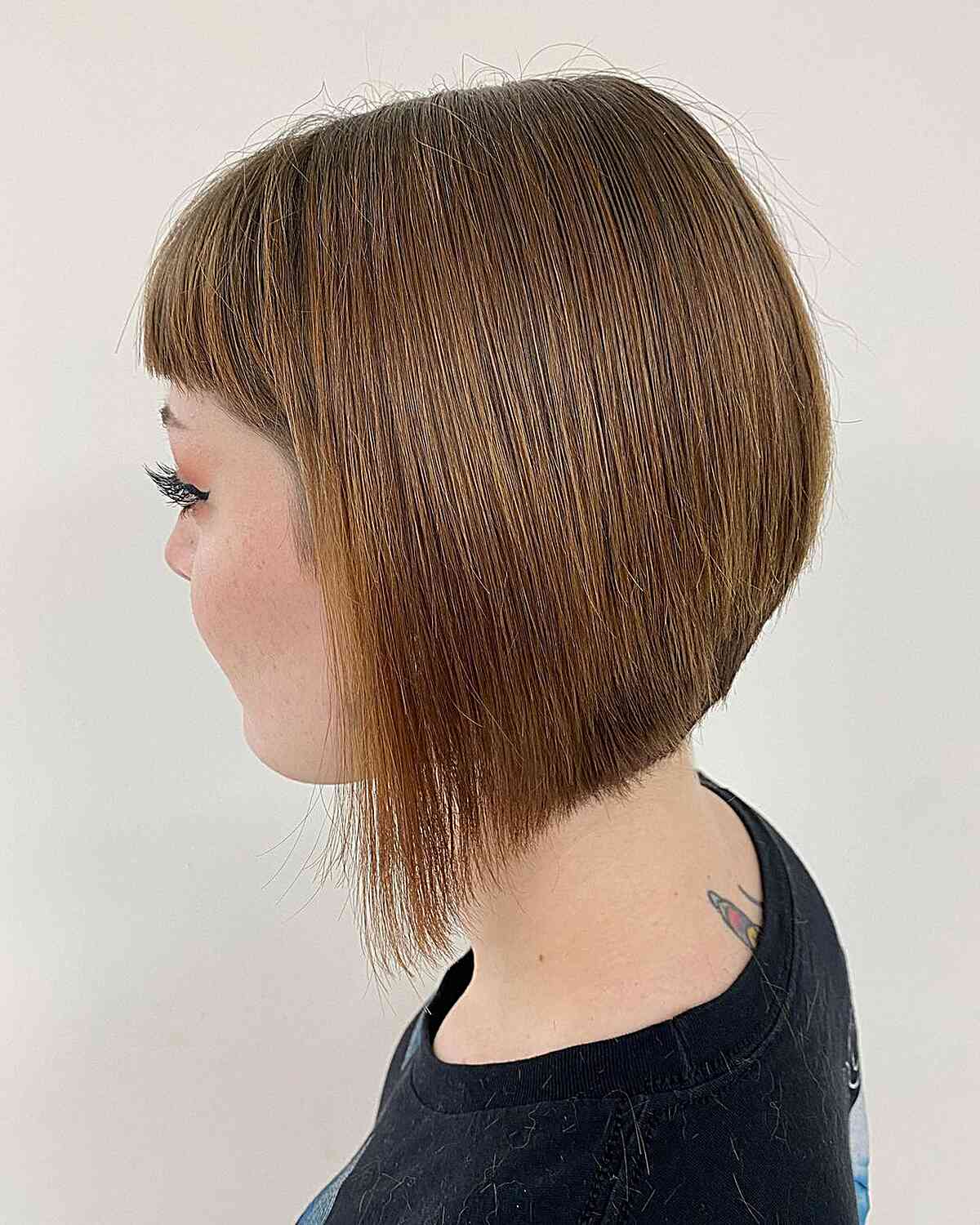 55 Adorable Short Bangs Making Waves in 2025