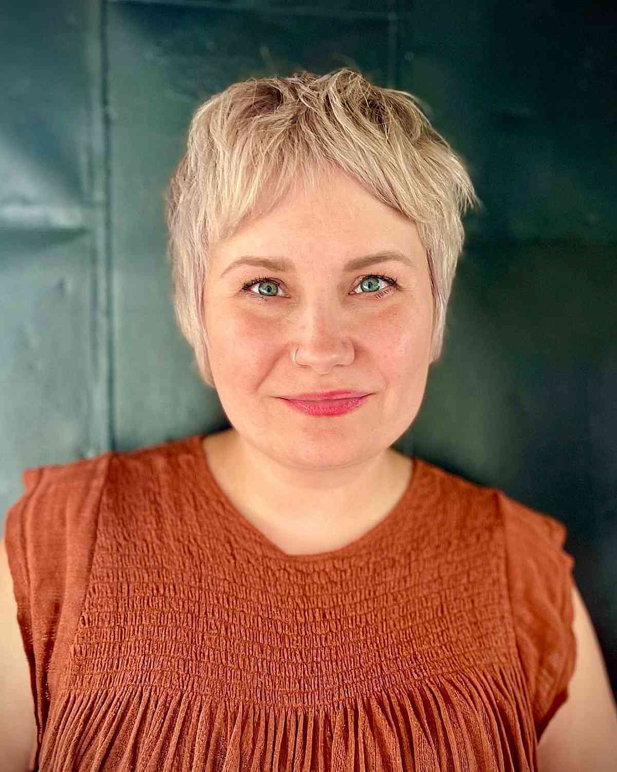 77 Flattering Haircuts for Square Faces to Look Softer and Feminine