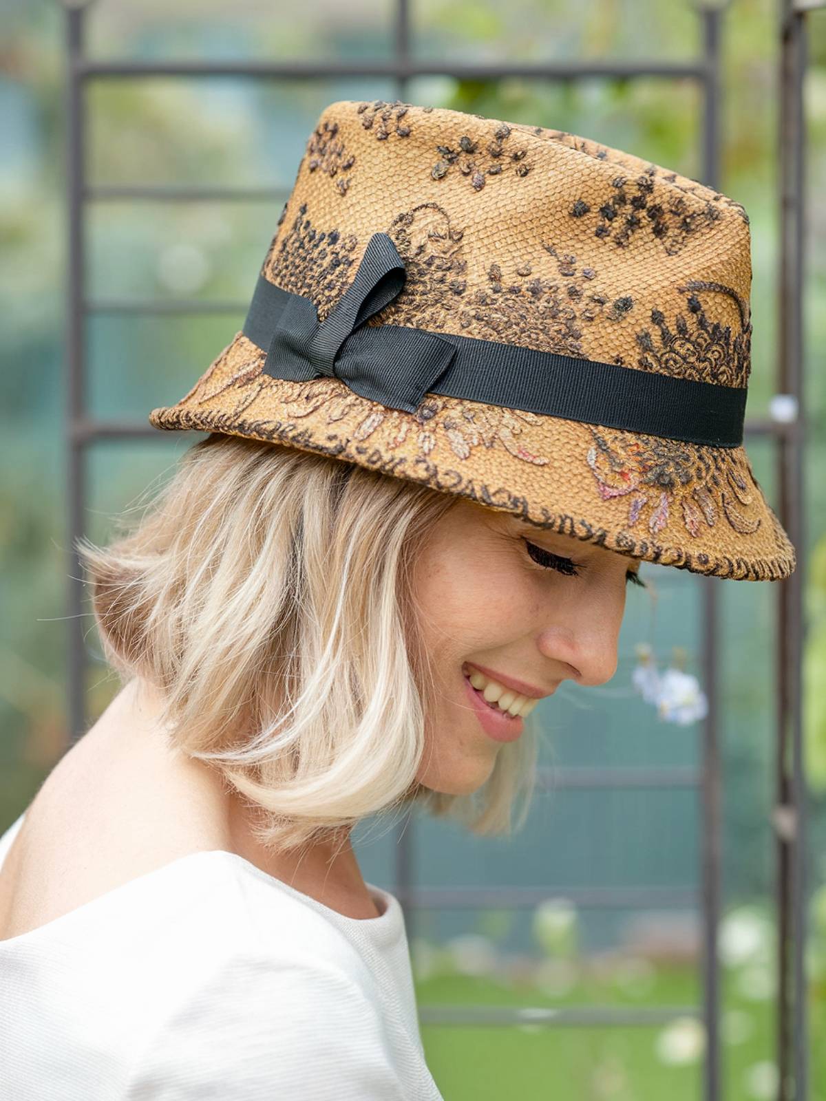 Hat Hairstyles: 15+ Chic Looks to Try This Year in 2025