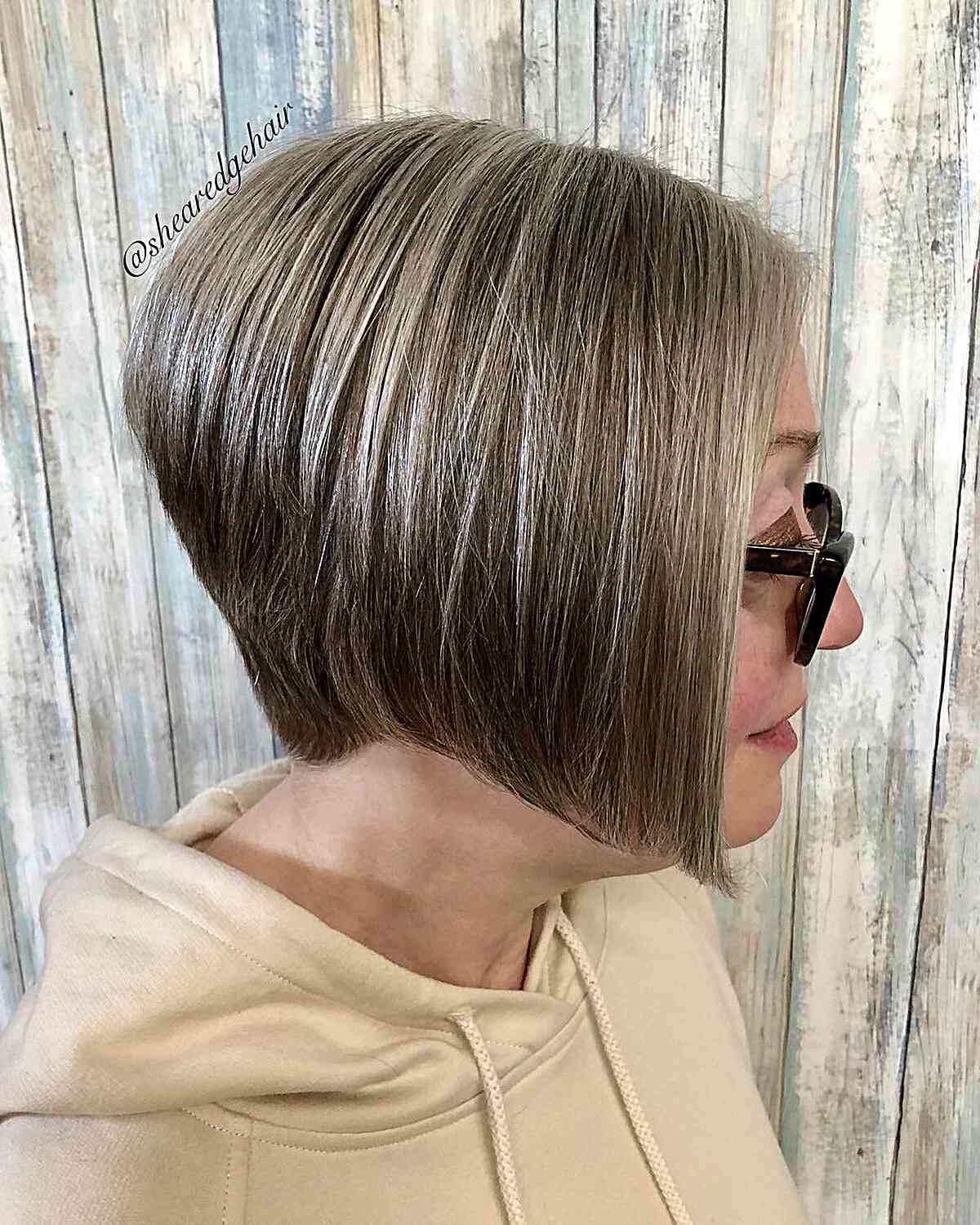 Here Are 25 Older Women Who Perfectly Pull Off The Modern “Wedge Cut” With Style