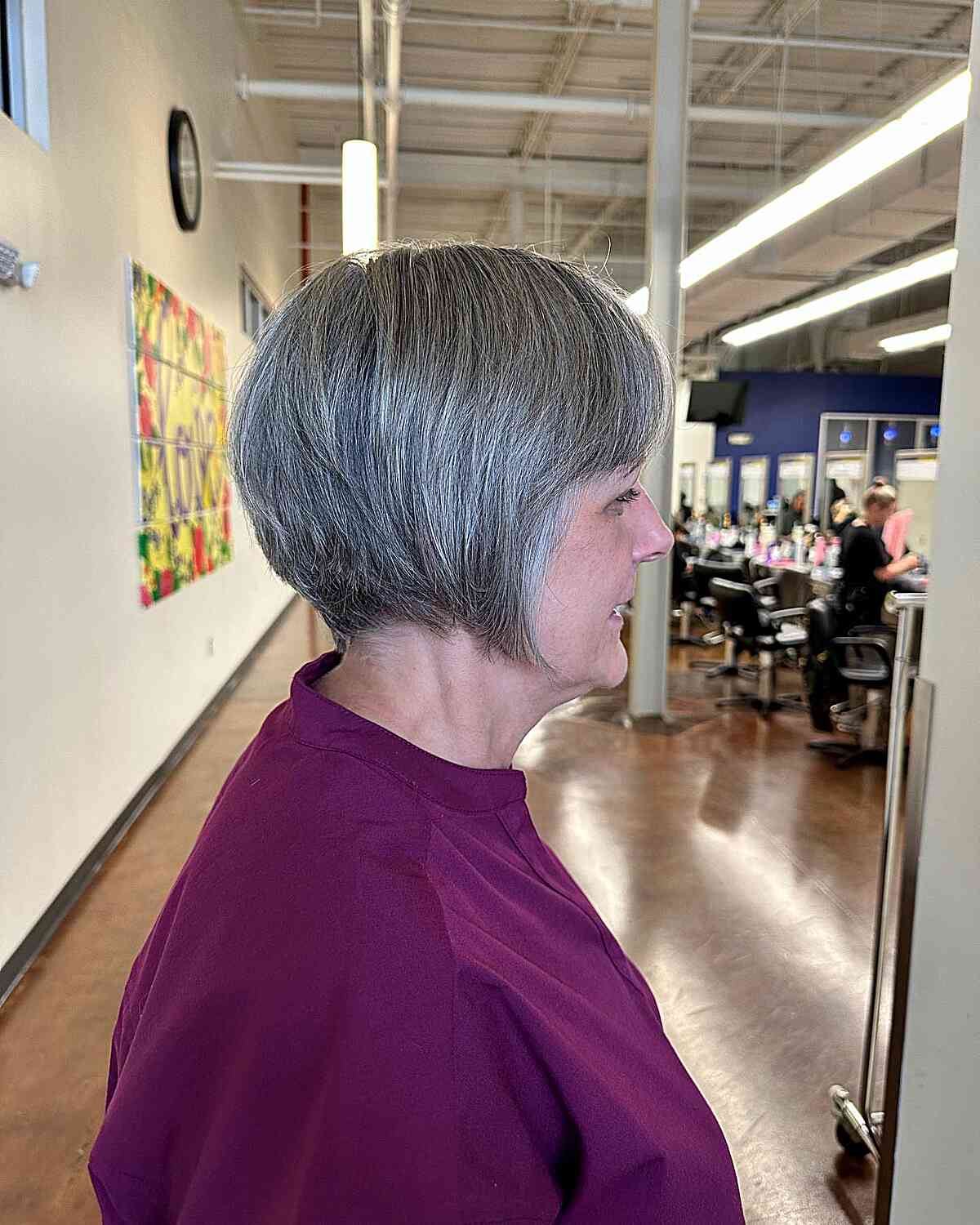 Here Are 25 Older Women Who Perfectly Pull Off The Modern “Wedge Cut” With Style