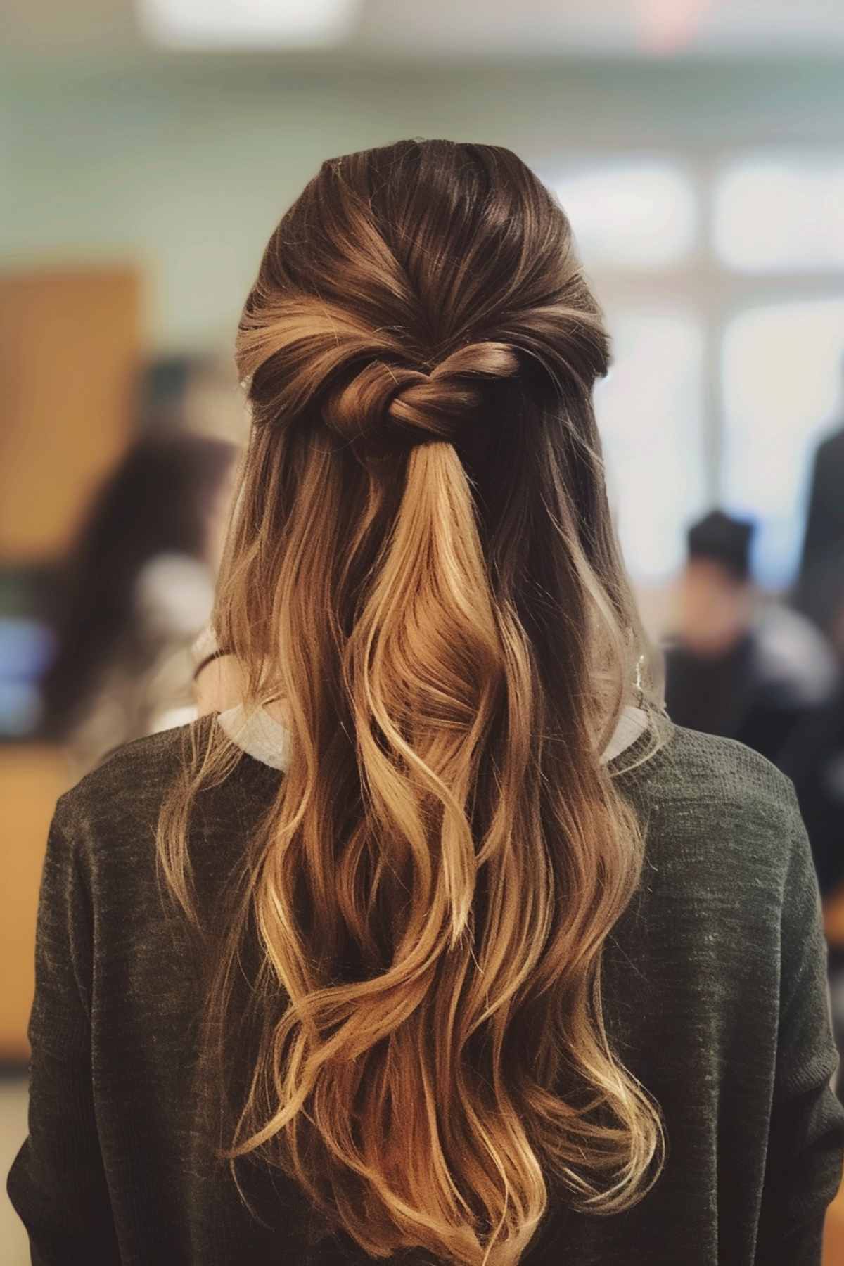 20 Chic Teacher Hairstyles That Won’t Make You Look Outdated This 2025