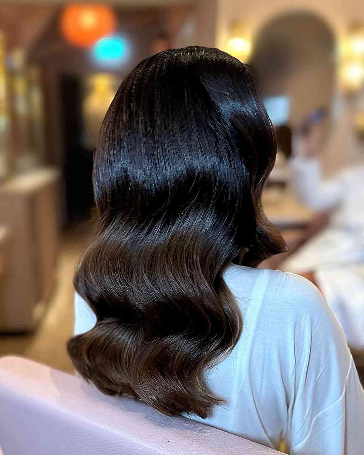 25 Absolutely Gorgeous Ways to Get “Hollywood Waves” for Your Next Event