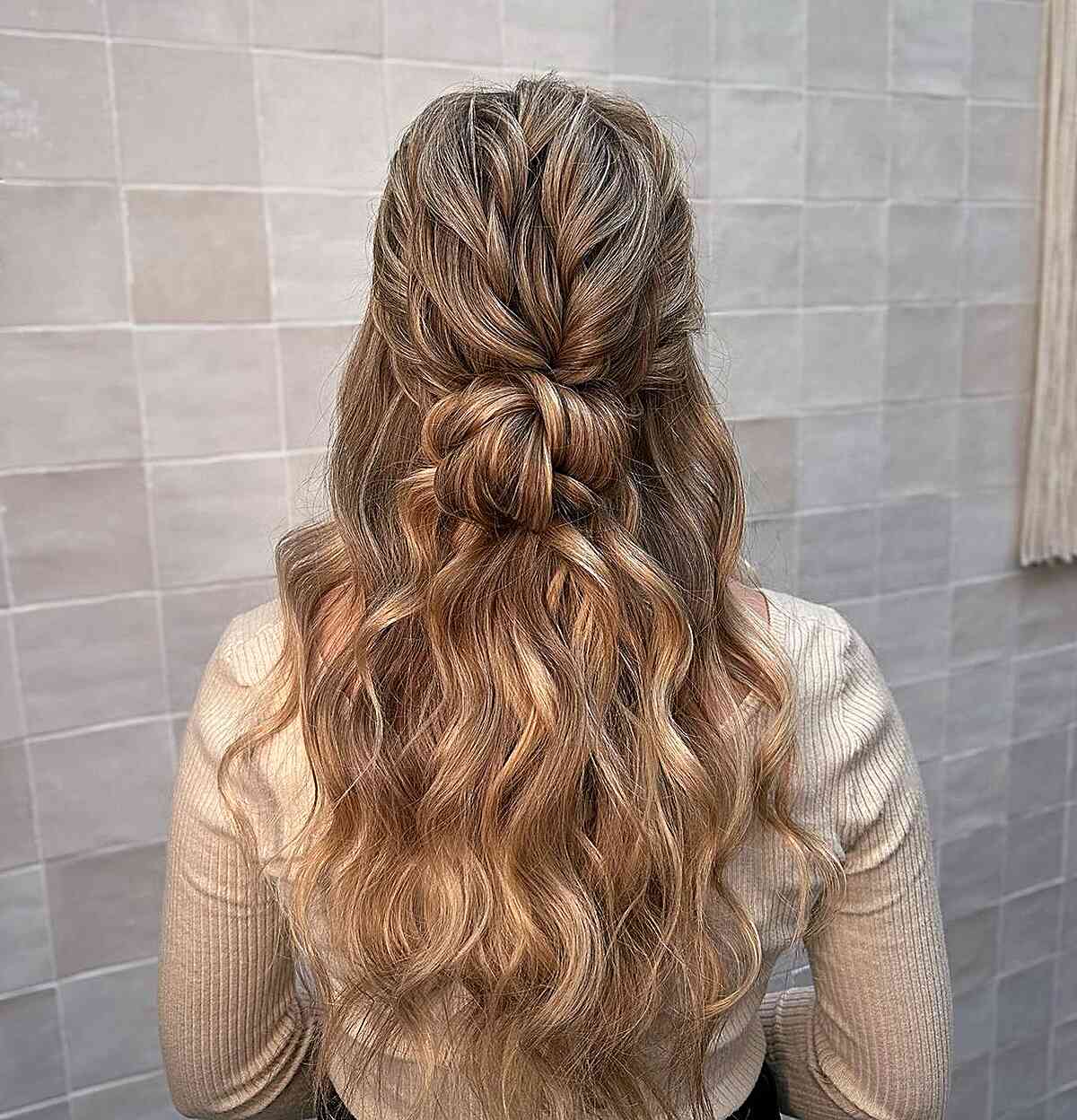 Did You Know Cowgirl Hairstyles Are Trending? See These 25 Cool Ways to Get It