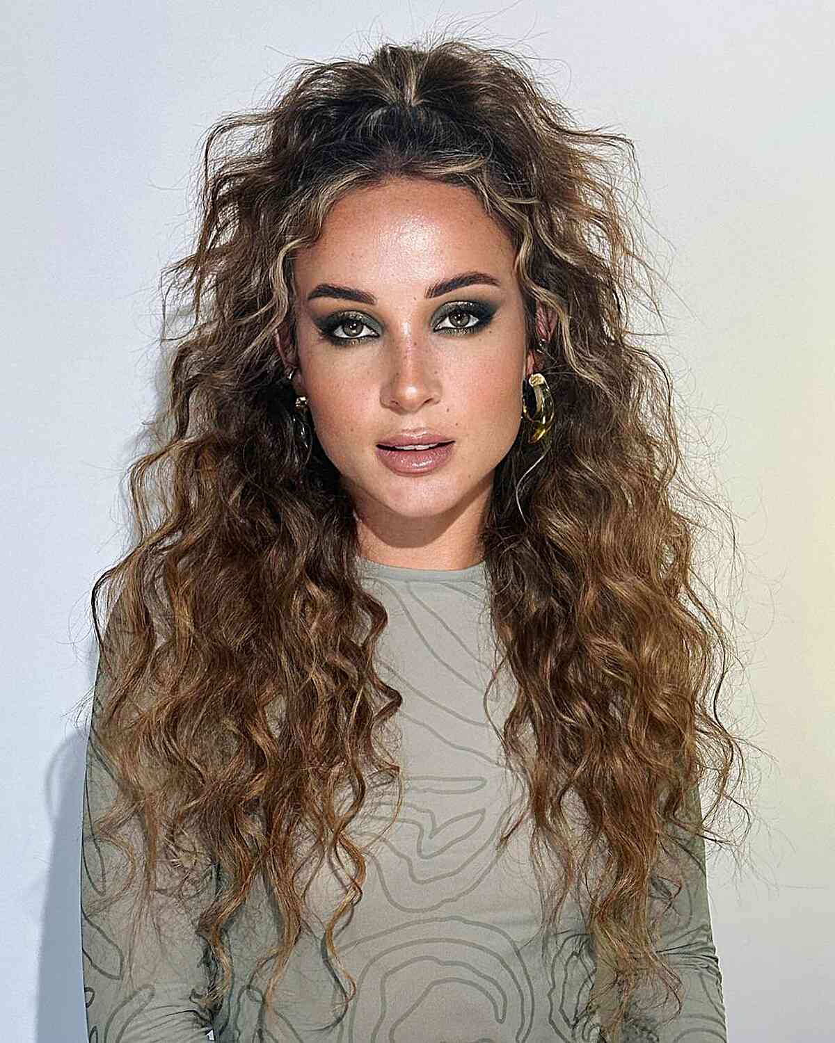 These 80s Hairstyles Are Back – But In A New and Fresh Way for 2025!