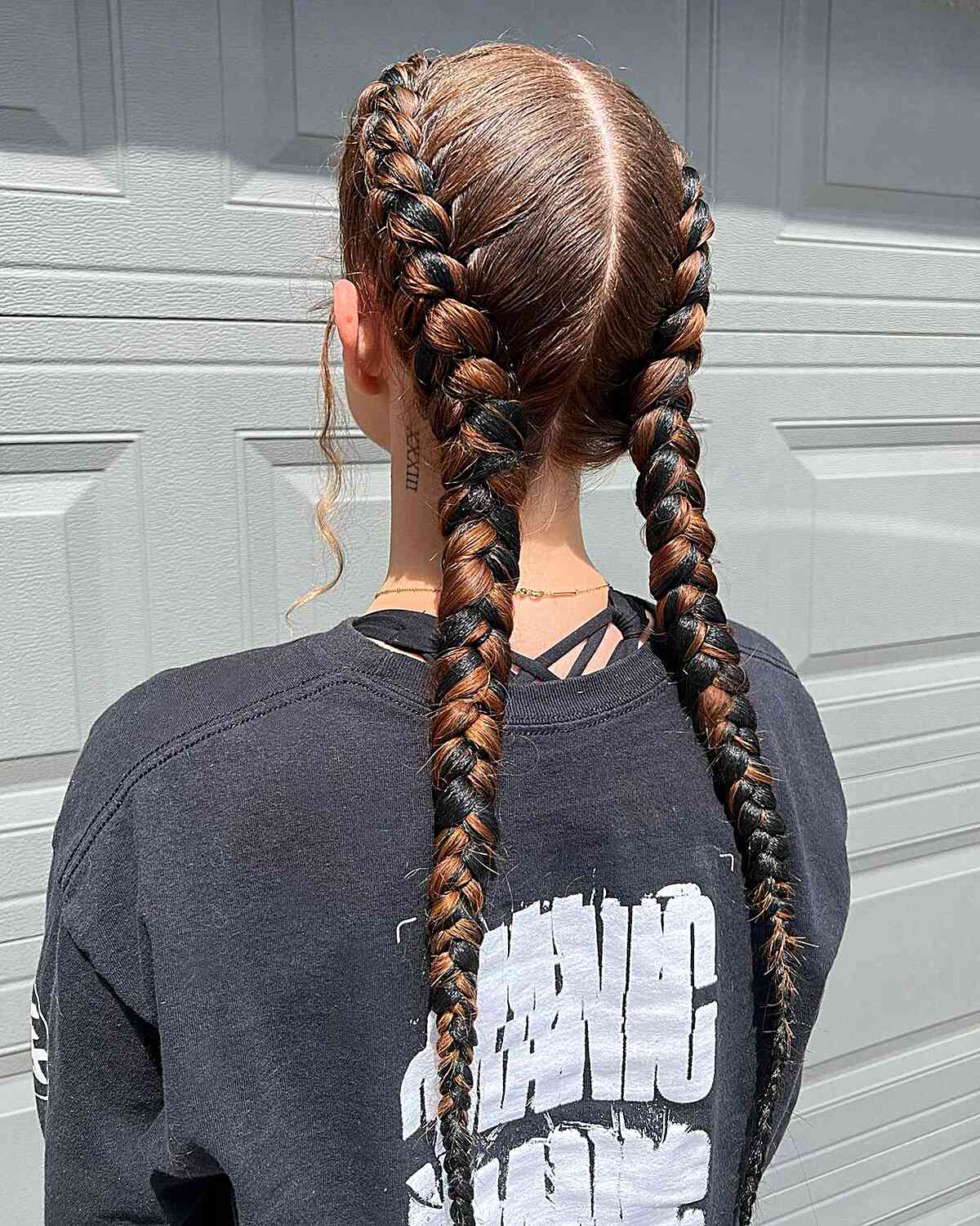 25 Cutest Volleyball Hairstyles That’ll Stay In Place