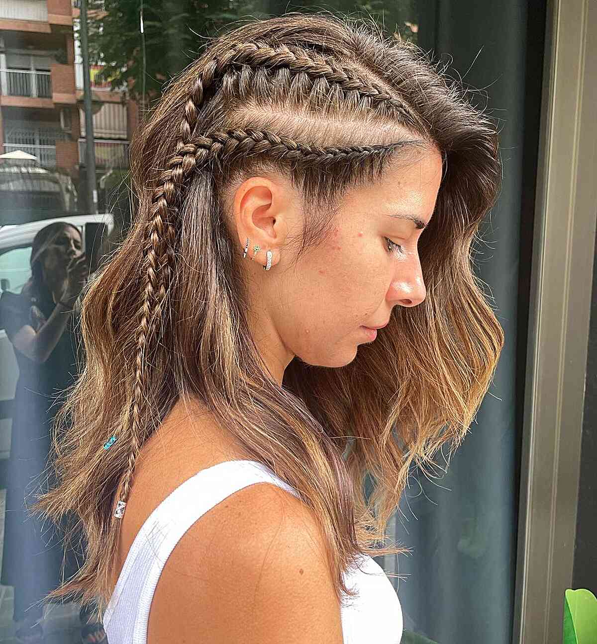 20 Cheerleading Hairstyles for Team Players