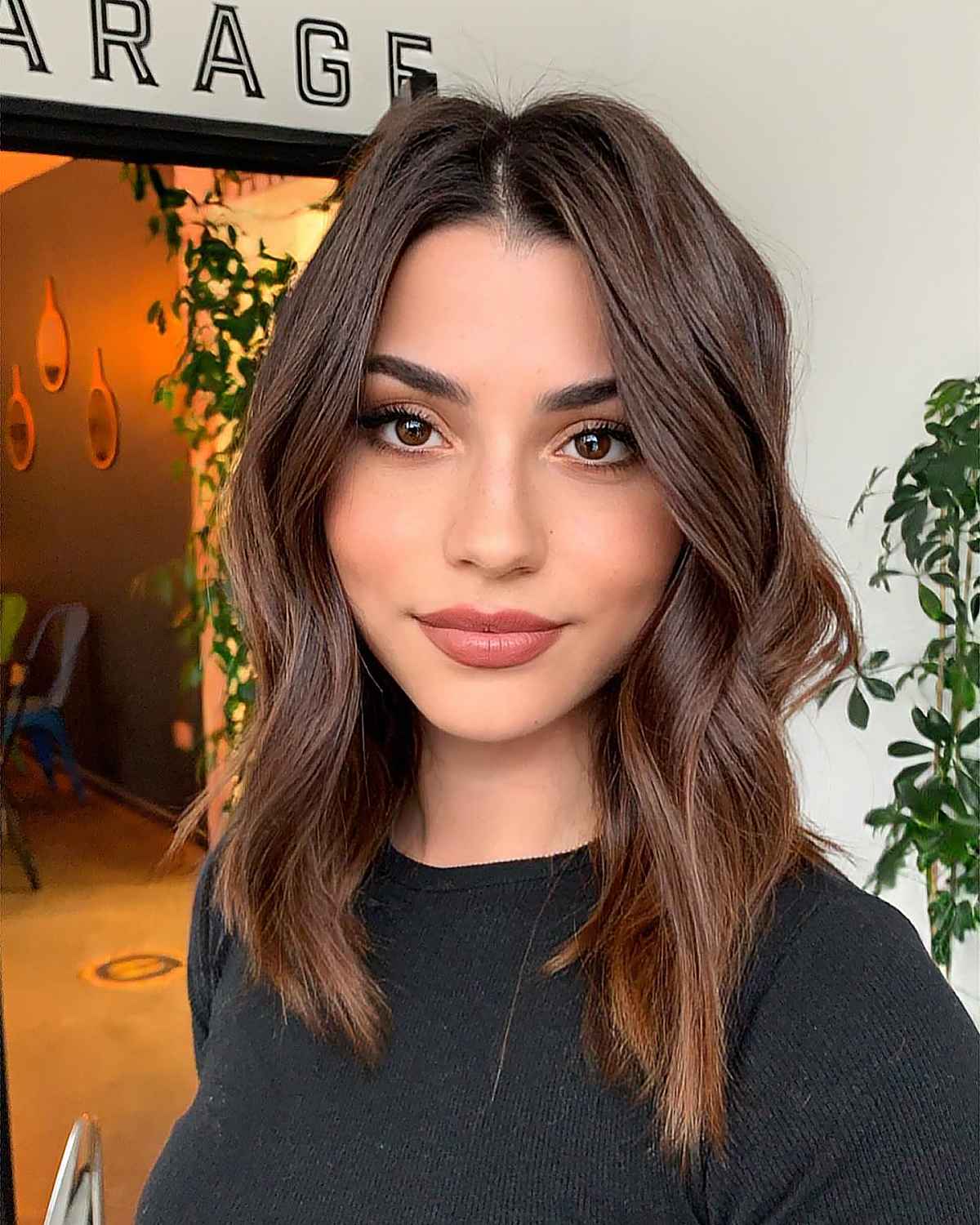 The Top 47 Hairstyles for Heart-Shaped Faces of 2025