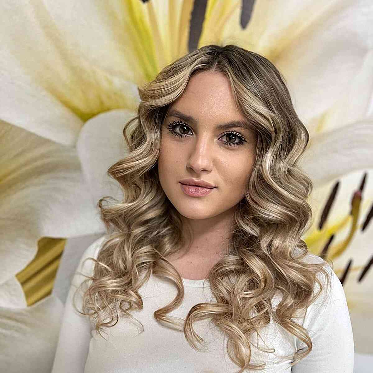 69 Middle Part Hairstyles Trending Right Now