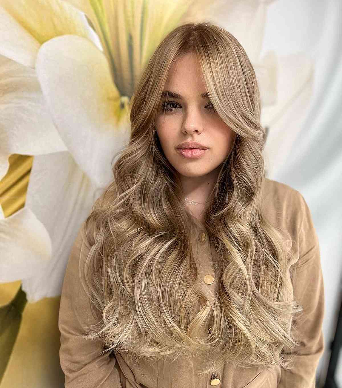 69 Middle Part Hairstyles Trending Right Now