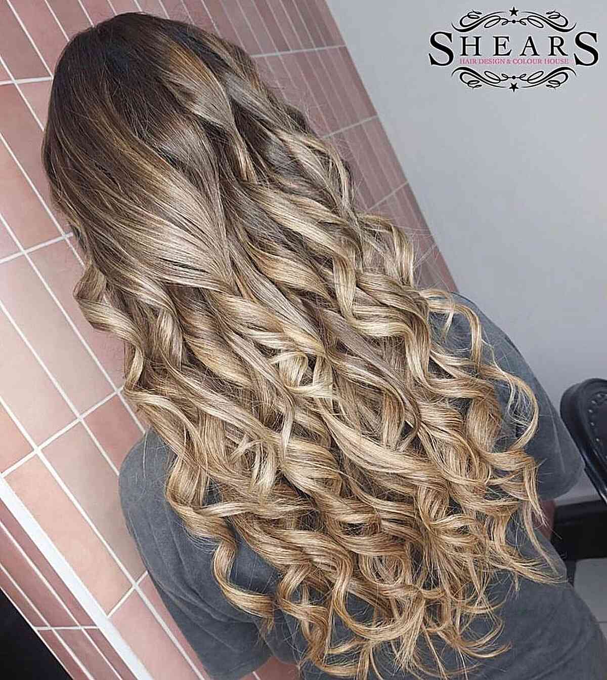 38 Popular Party Hairstyles That Are Easy to Style