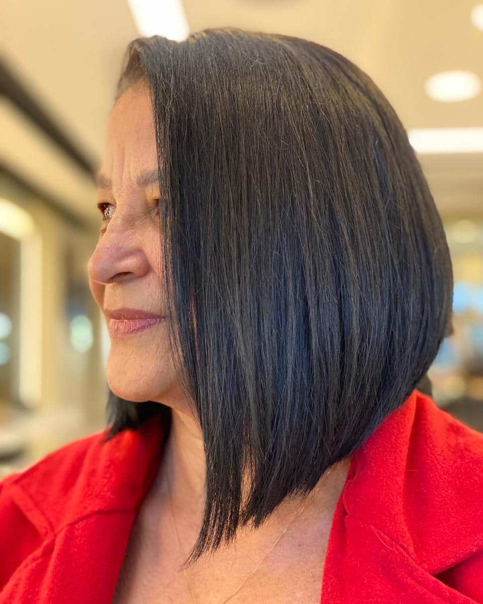 31 Volume-Boosting Haircuts for Older Women With Thin Hair