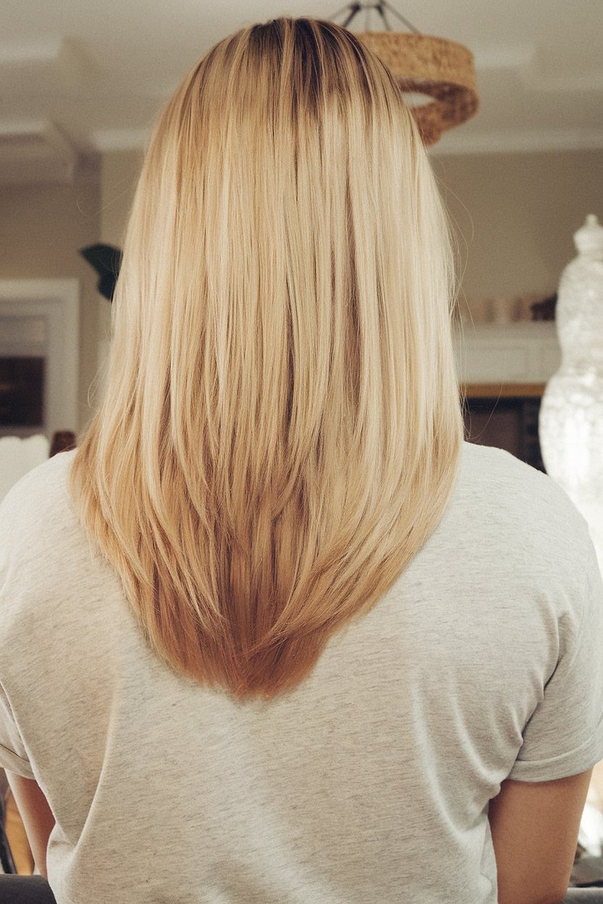 40 Easy Medium-Length Haircuts You Have to Show Your Stylist in 2025