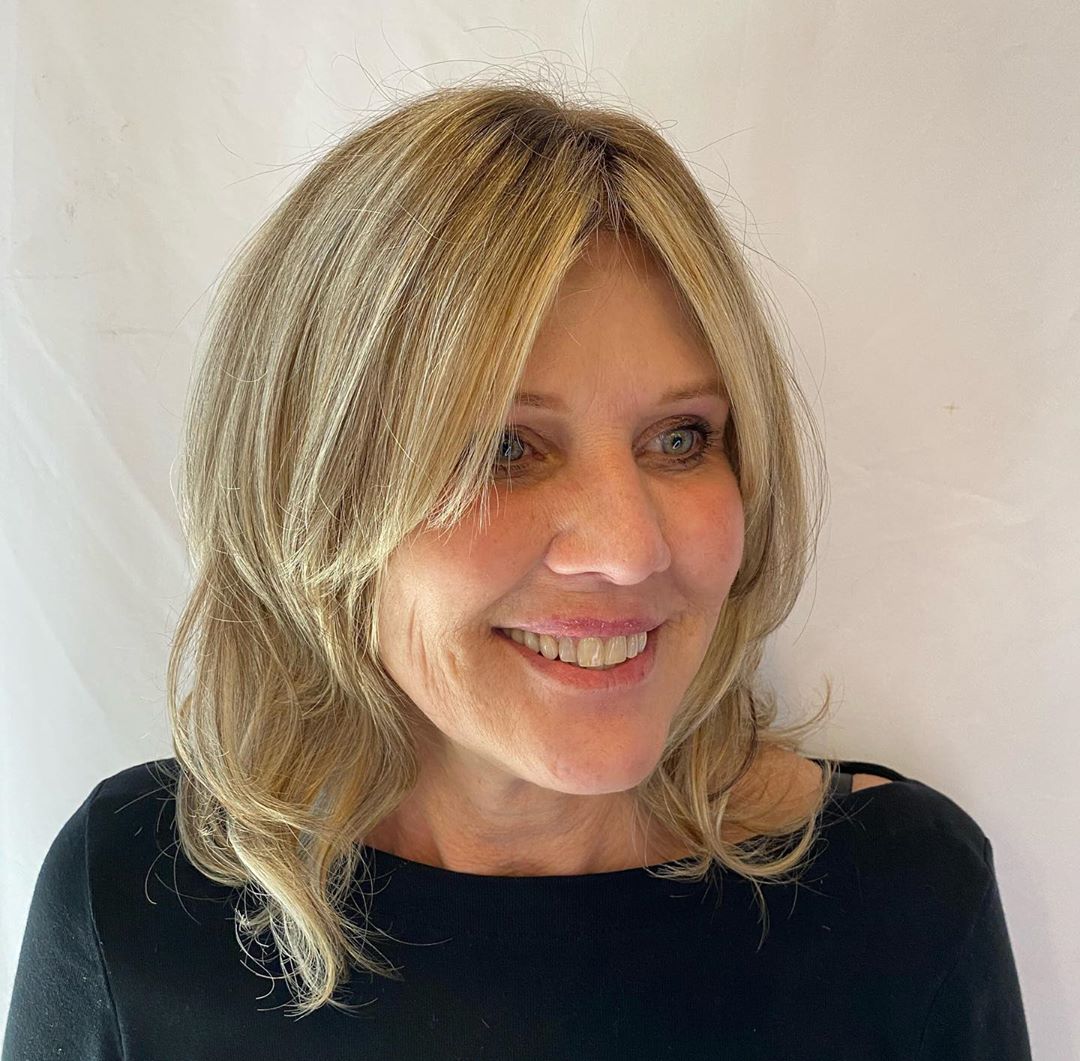 27 Youthful Shag Haircuts for Older Women