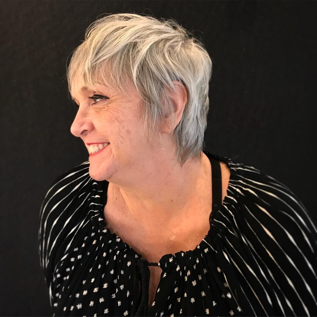 27 Youthful Shag Haircuts for Older Women