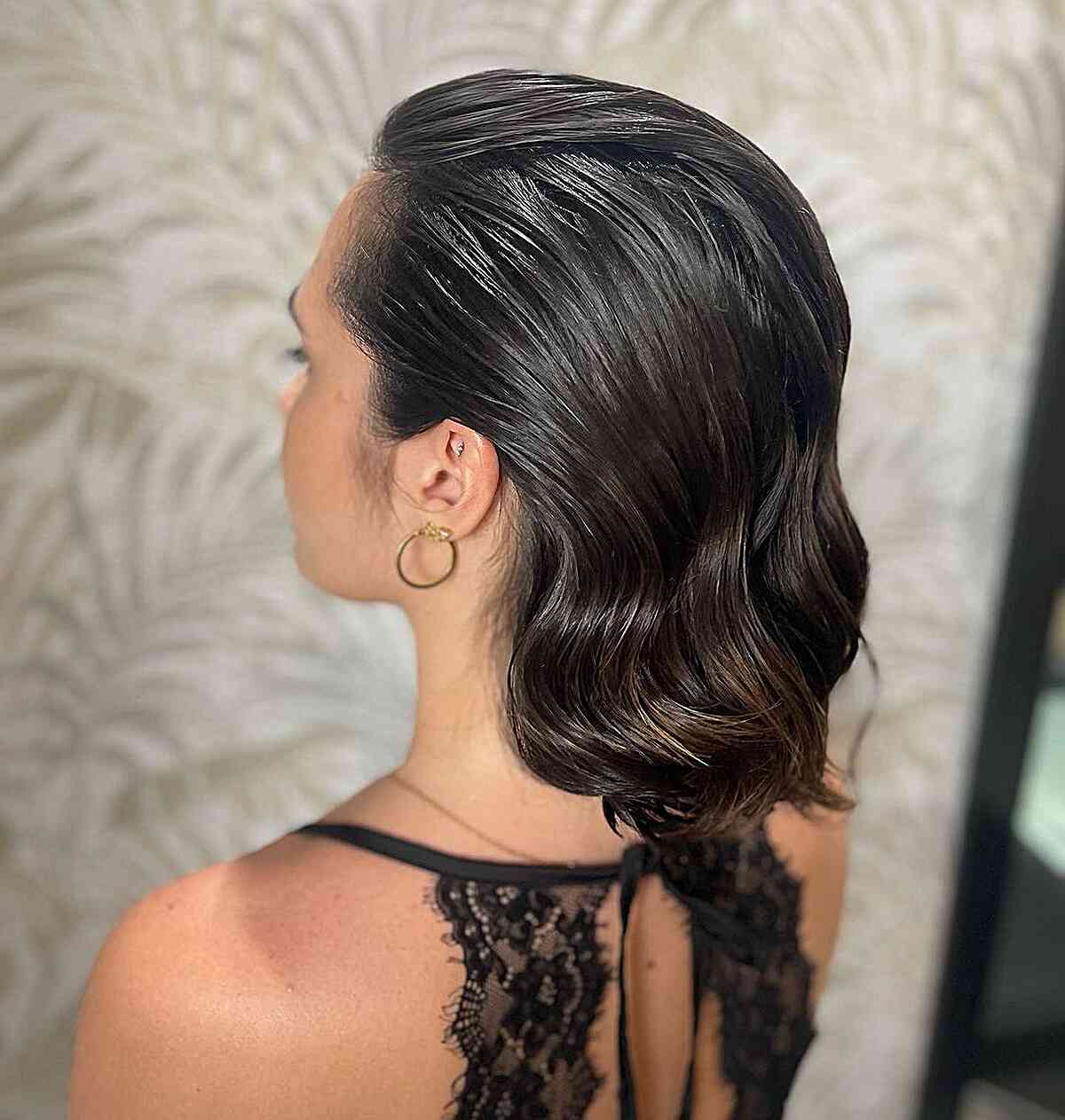 28 Best Ways to Get The “Wet Hairstyle” Trend
