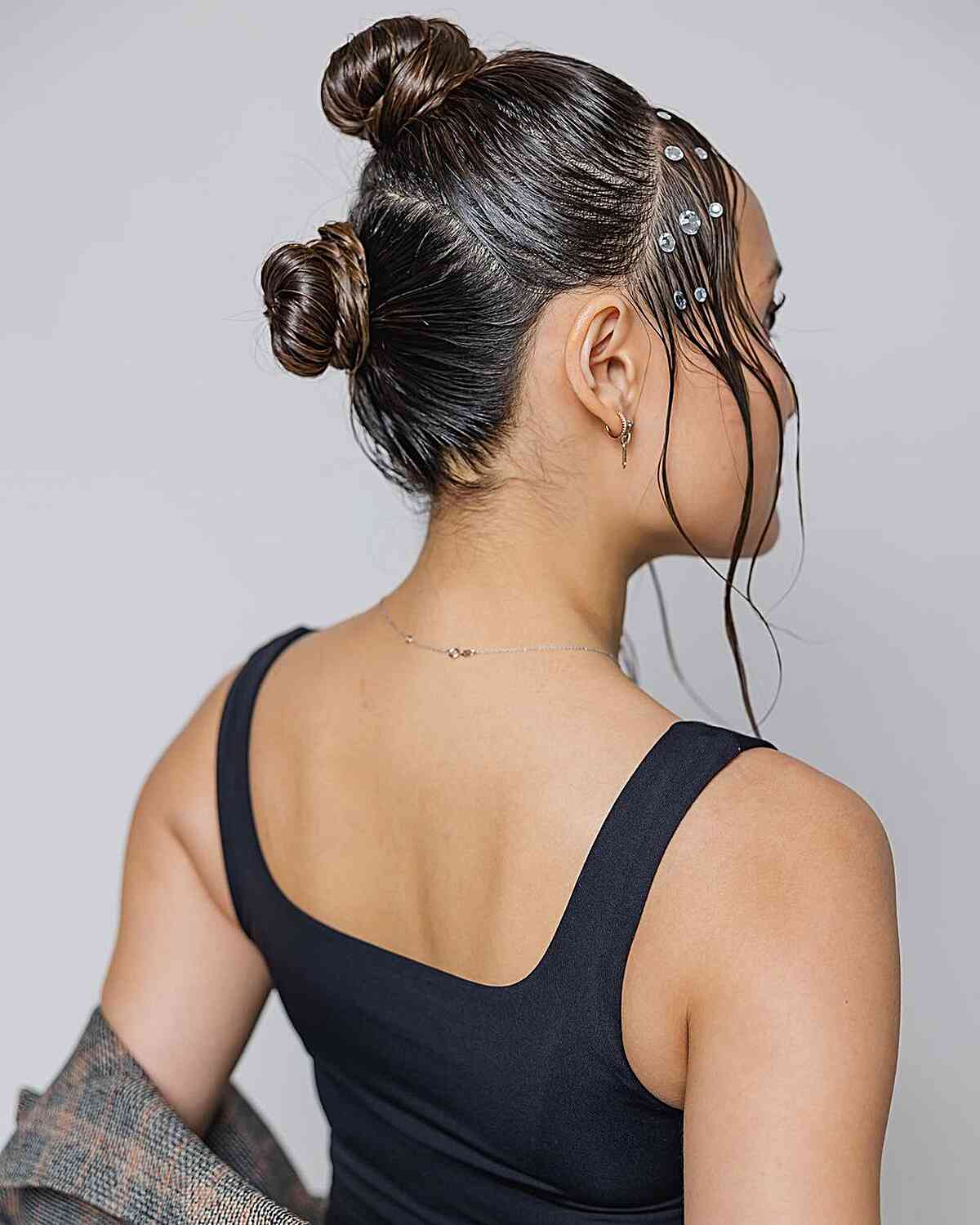 28 Best Ways to Get The “Wet Hairstyle” Trend