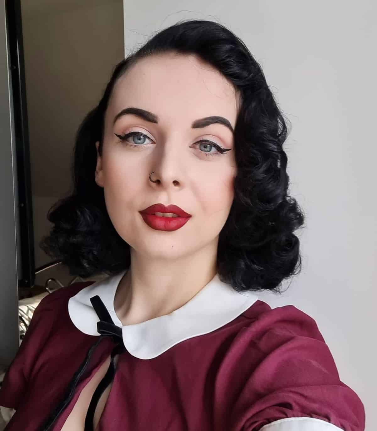 40 Easy Retro &amp; Vintage Hairstyles to Try This Year