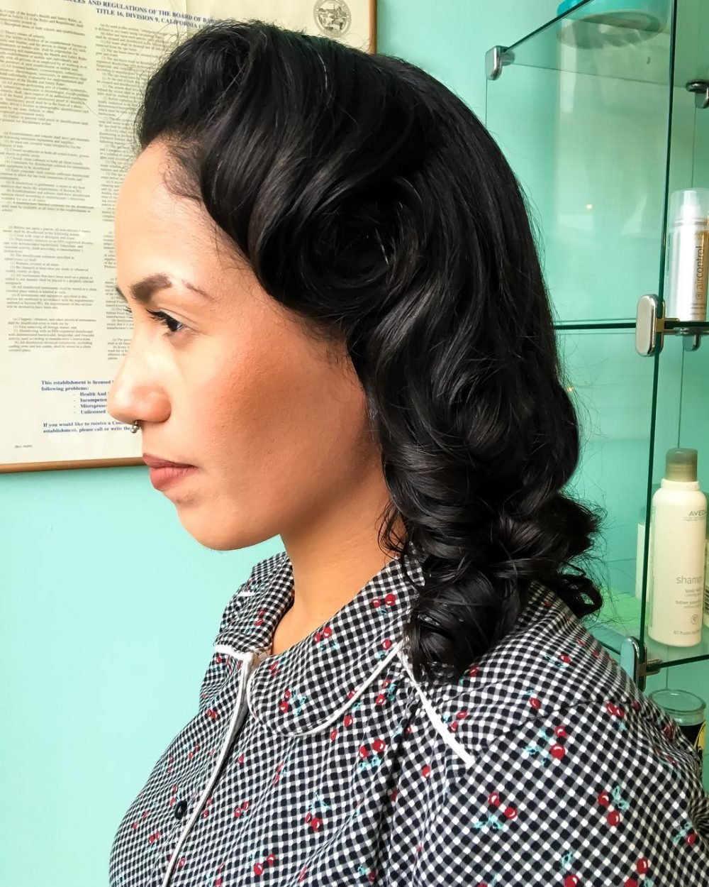 40 Easy Retro &amp; Vintage Hairstyles to Try This Year