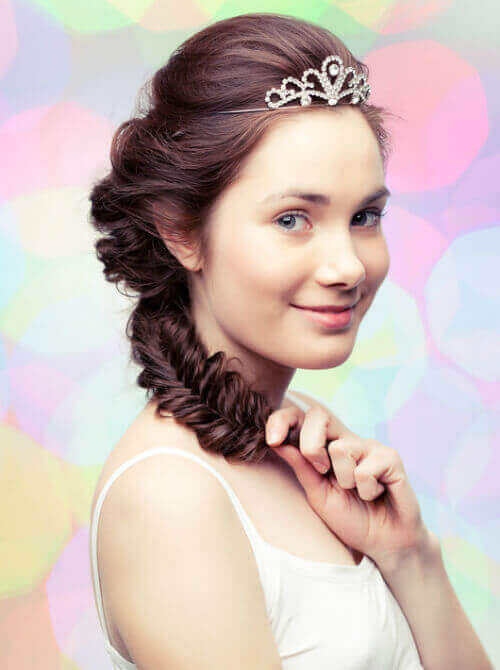 Princess Hairstyles: The 29 Most Charming Ideas