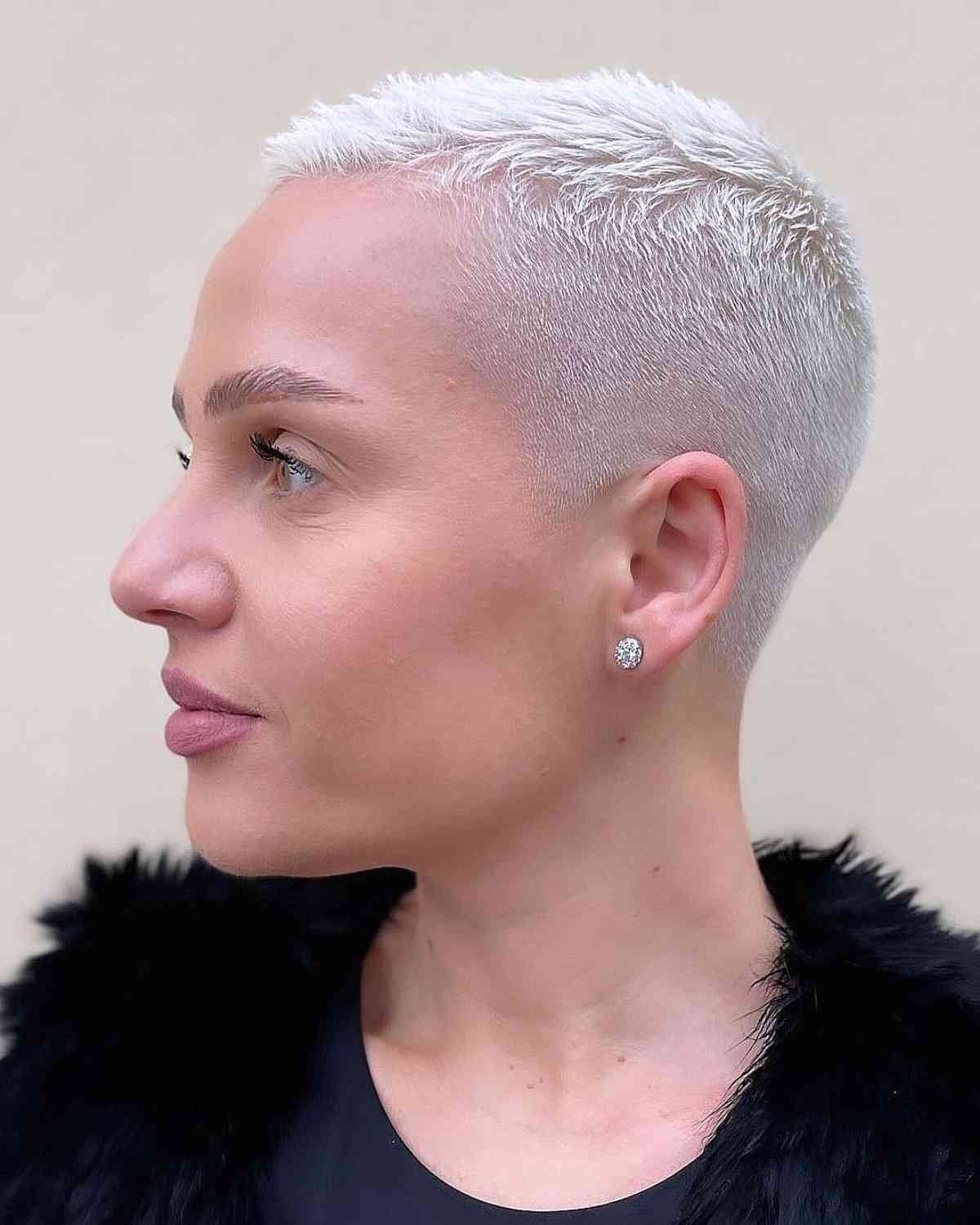 25 Gender Neutral Haircuts and Hairstyles for 2025