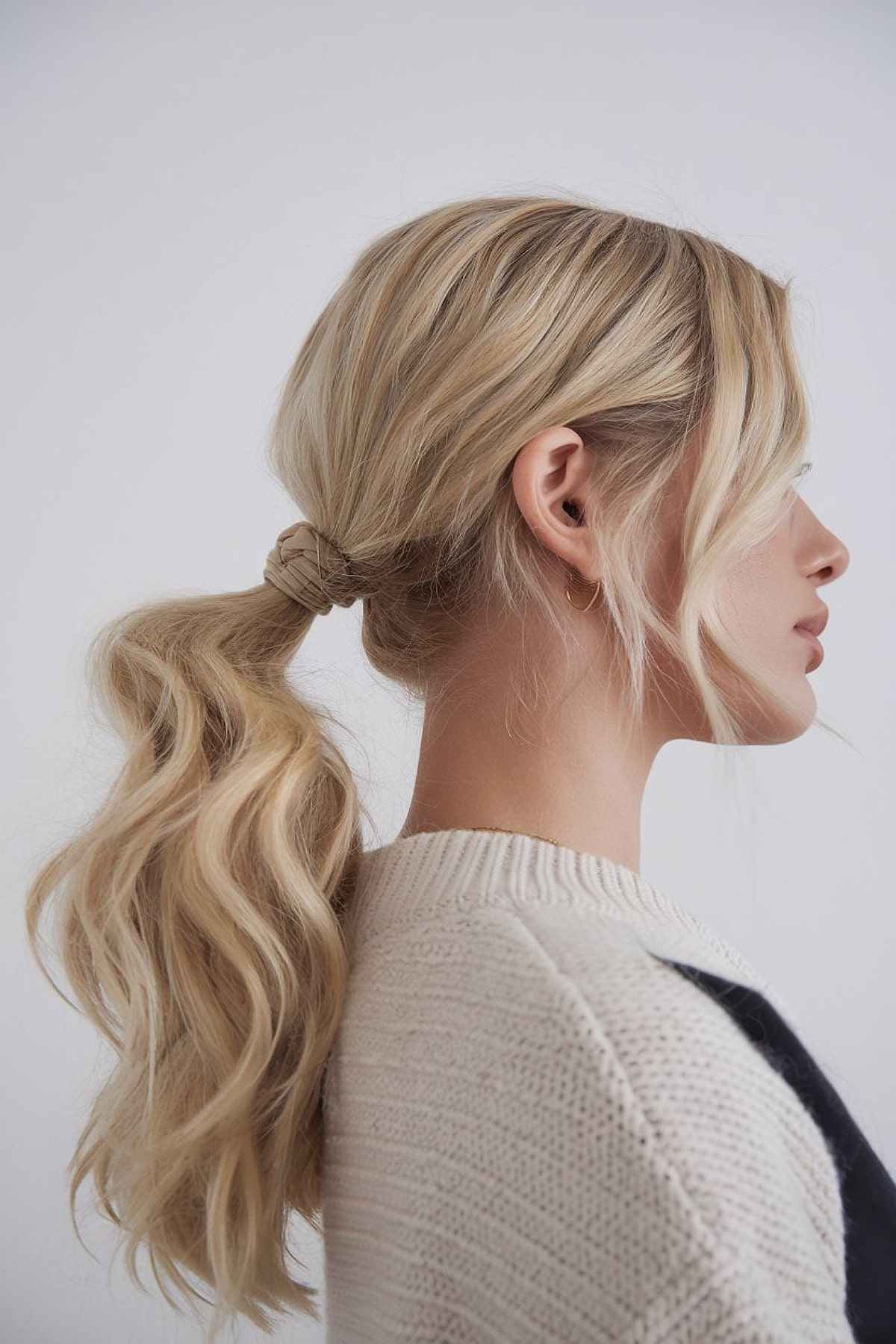 25 Gorgeous Homecoming Hairstyles to Turn Heads All Night Long This 2025