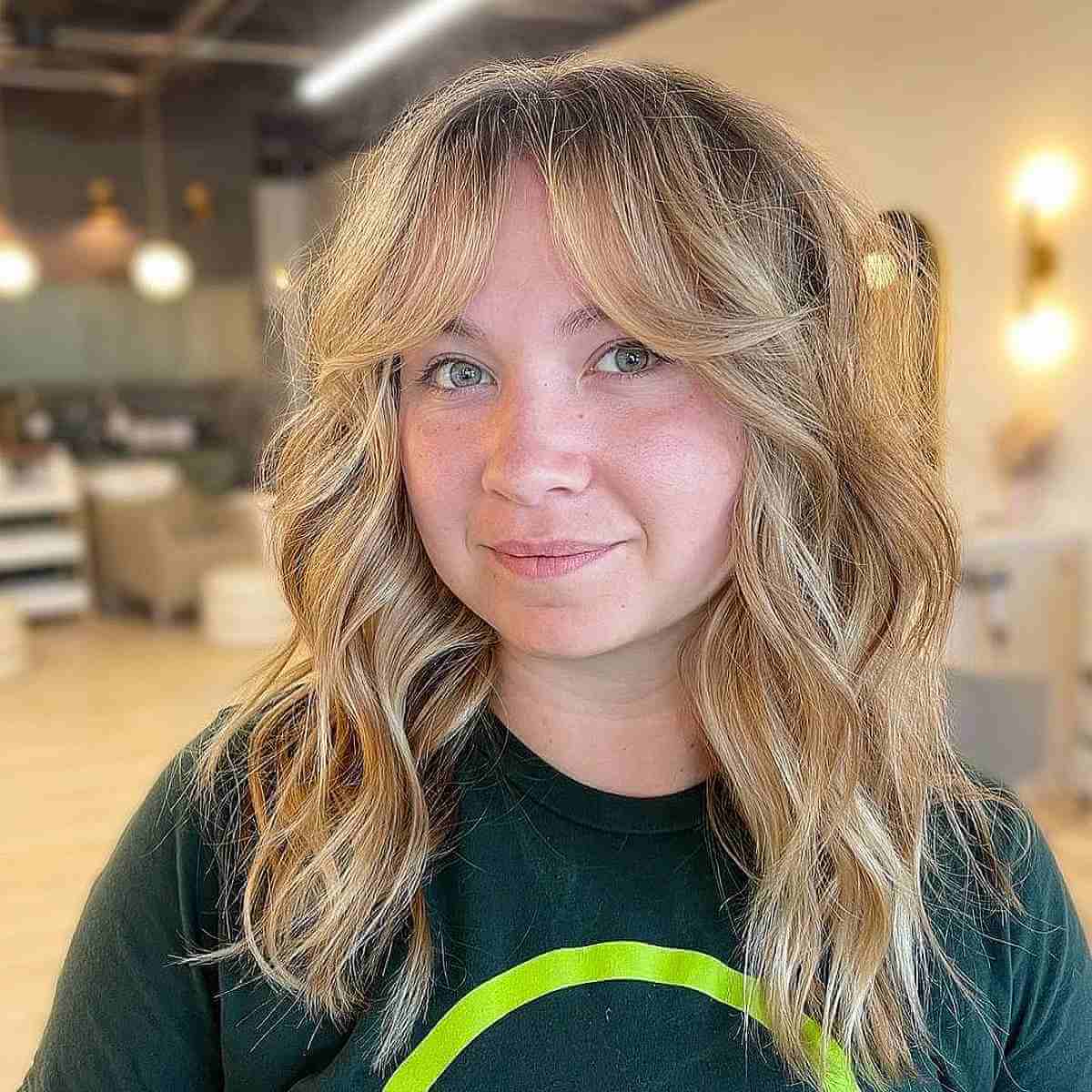 67 Exceptional Haircuts for Round Faces in 2025