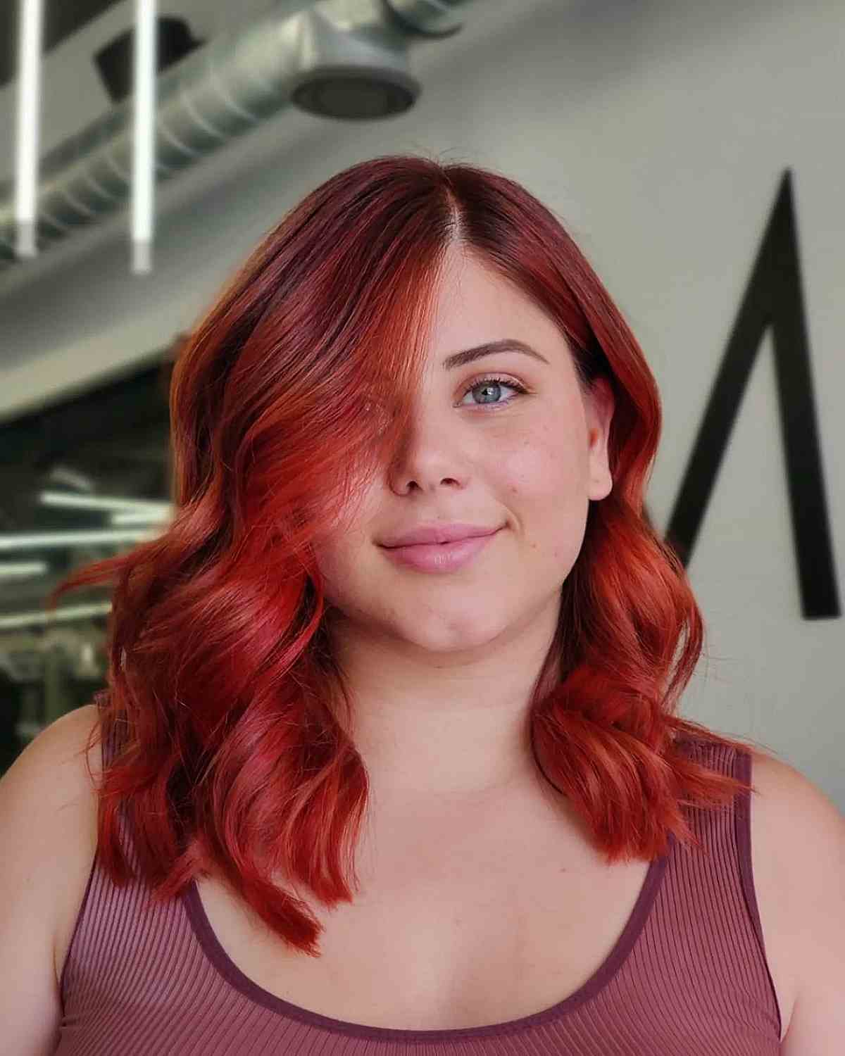 67 Exceptional Haircuts for Round Faces in 2025