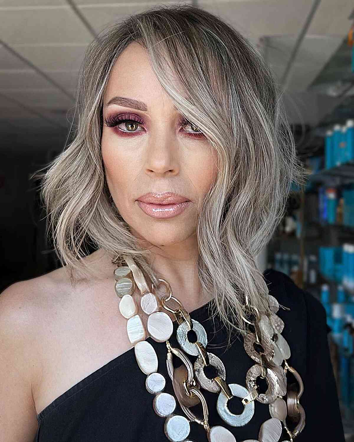 80+ Youthful Hairstyles & Haircuts for Women Over 50