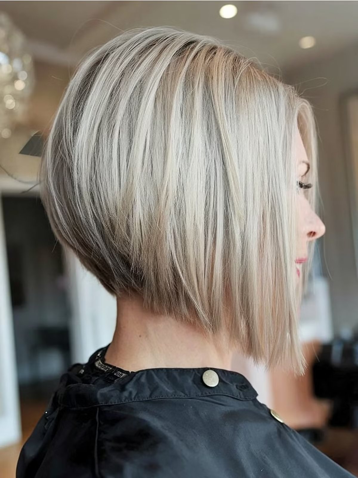 80+ Youthful Hairstyles & Haircuts for Women Over 50