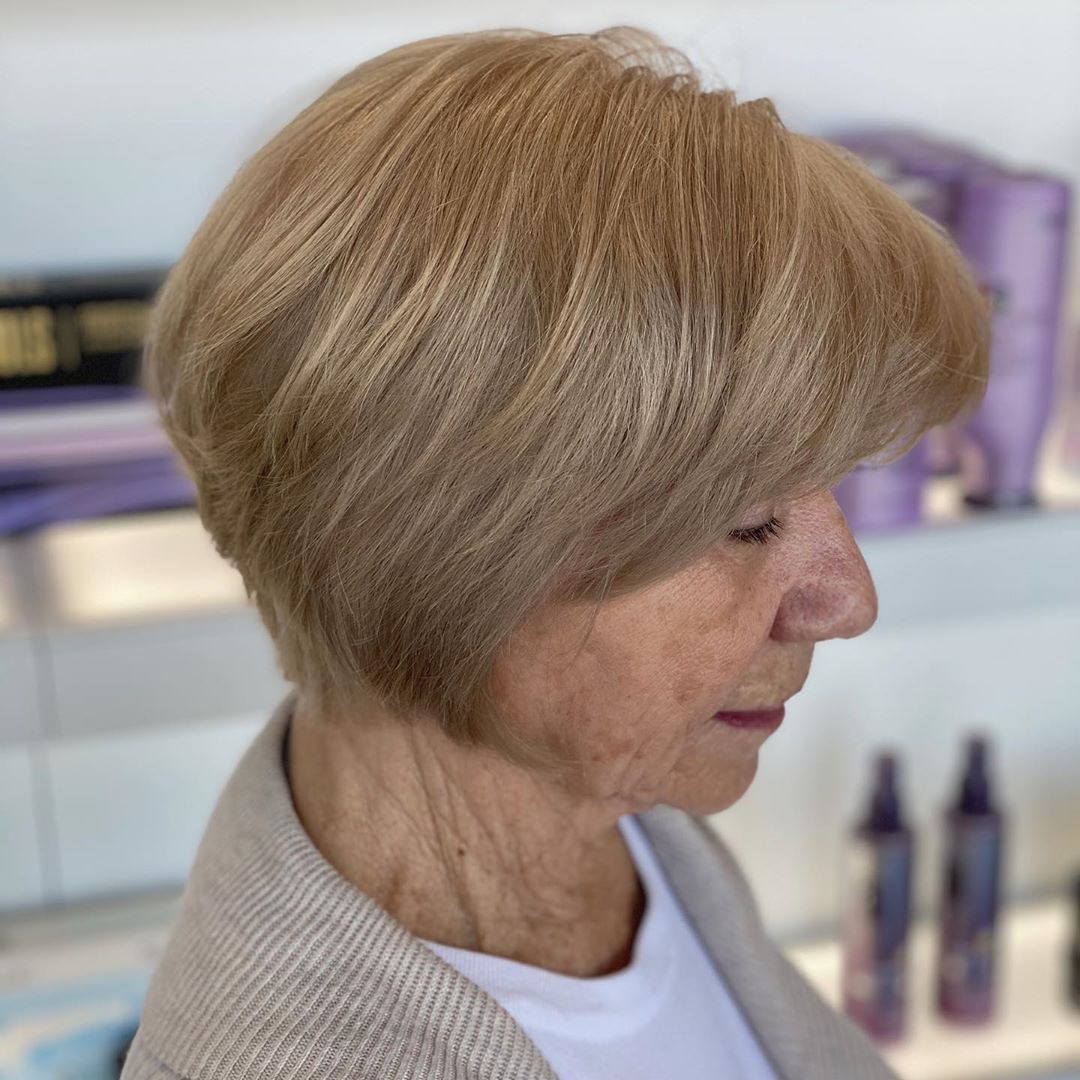 80+ Youthful Hairstyles & Haircuts for Women Over 50