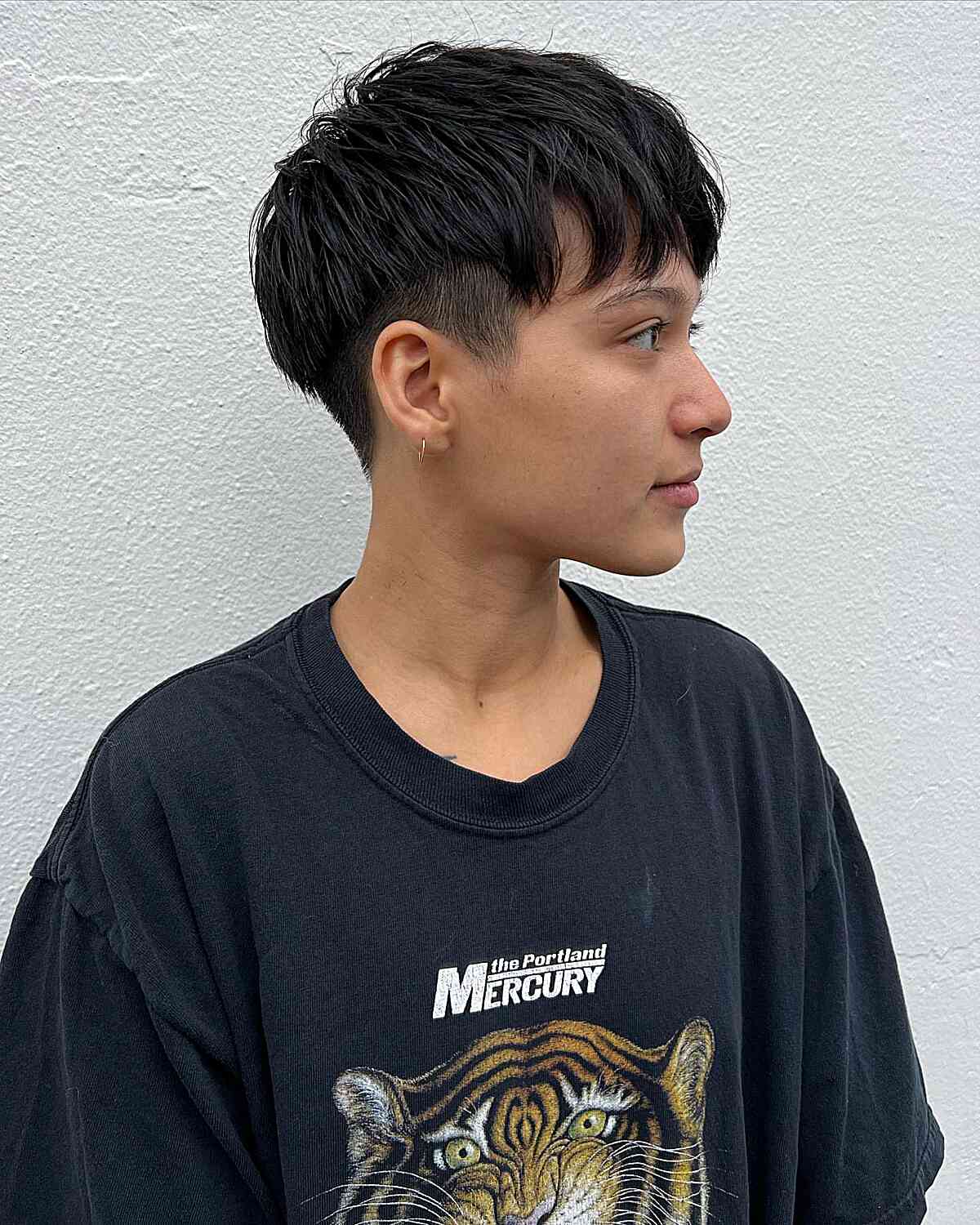 29 Trendsetting Androgynous Haircuts for the Modern Individual