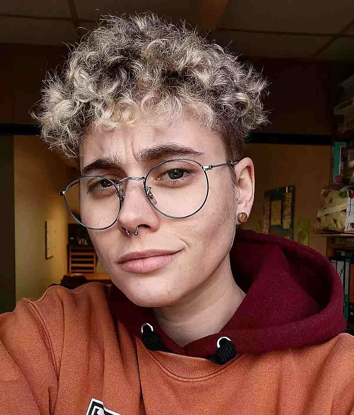29 Trendsetting Androgynous Haircuts for the Modern Individual