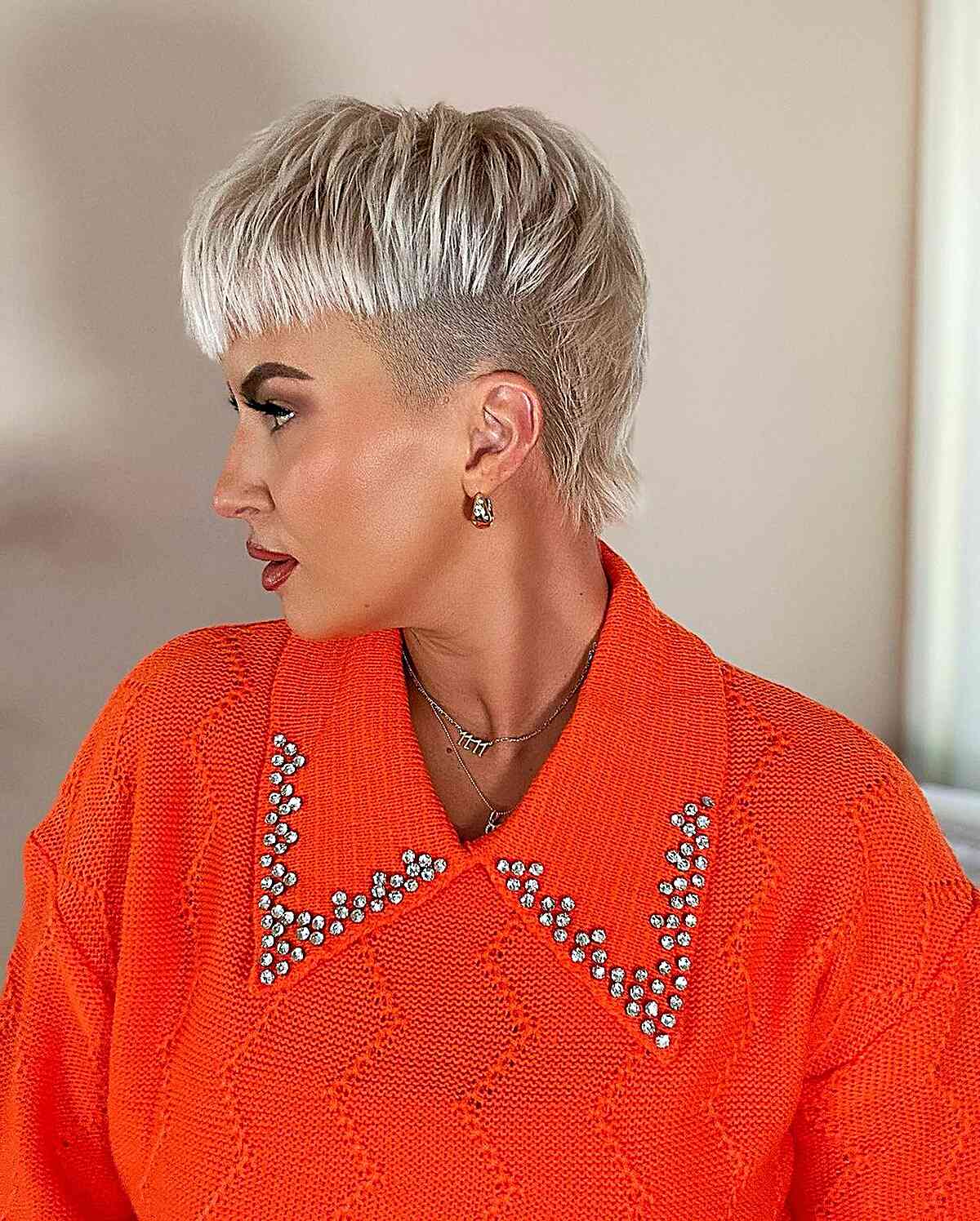 29 Trendsetting Androgynous Haircuts for the Modern Individual