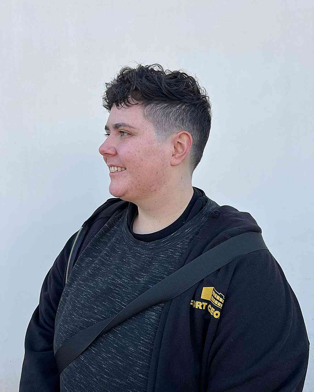 29 Trendsetting Androgynous Haircuts for the Modern Individual