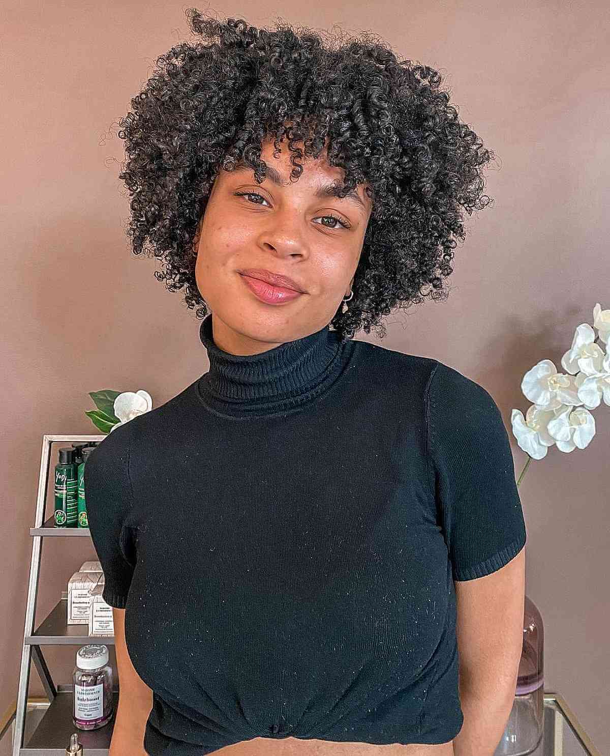 Short Fluffy Hair: 30 Ways to Pull Off This Cute Hair Trend