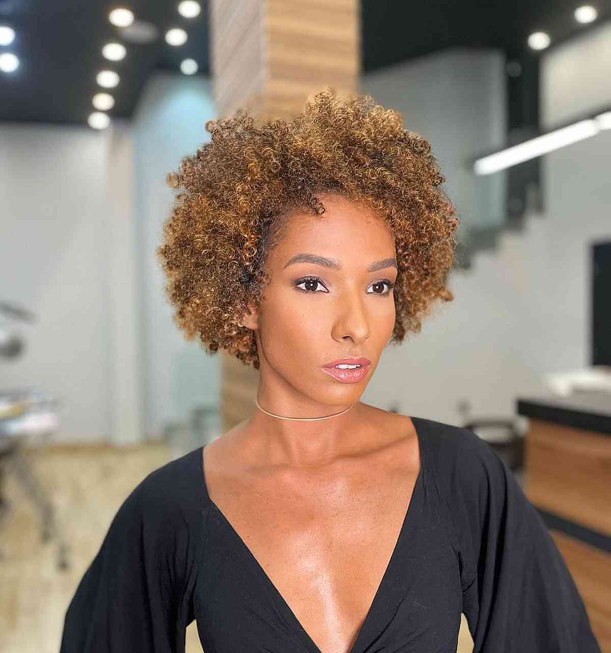Short Fluffy Hair: 30 Ways to Pull Off This Cute Hair Trend